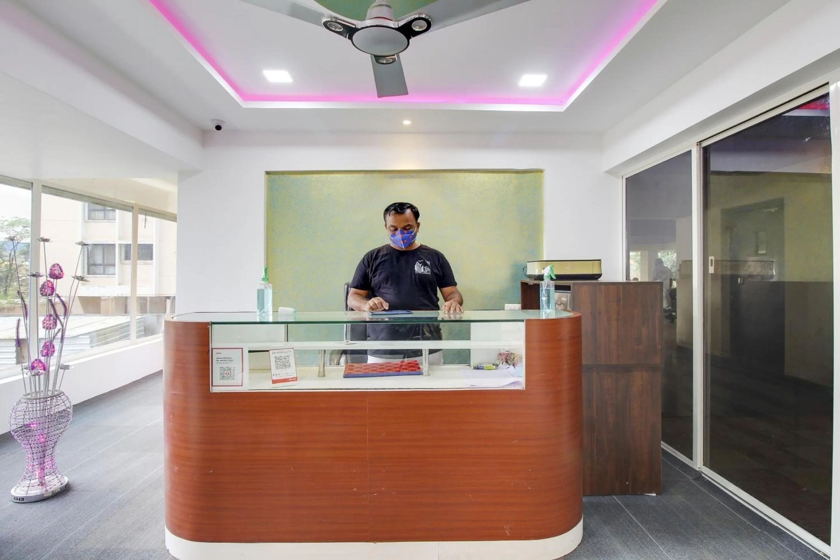 Lobby or reception in Hotel O Star Inn