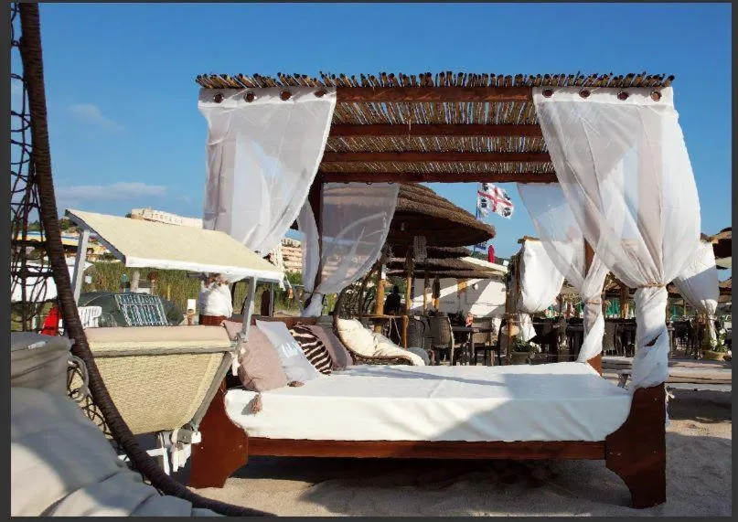 Smart Suite & Apartments