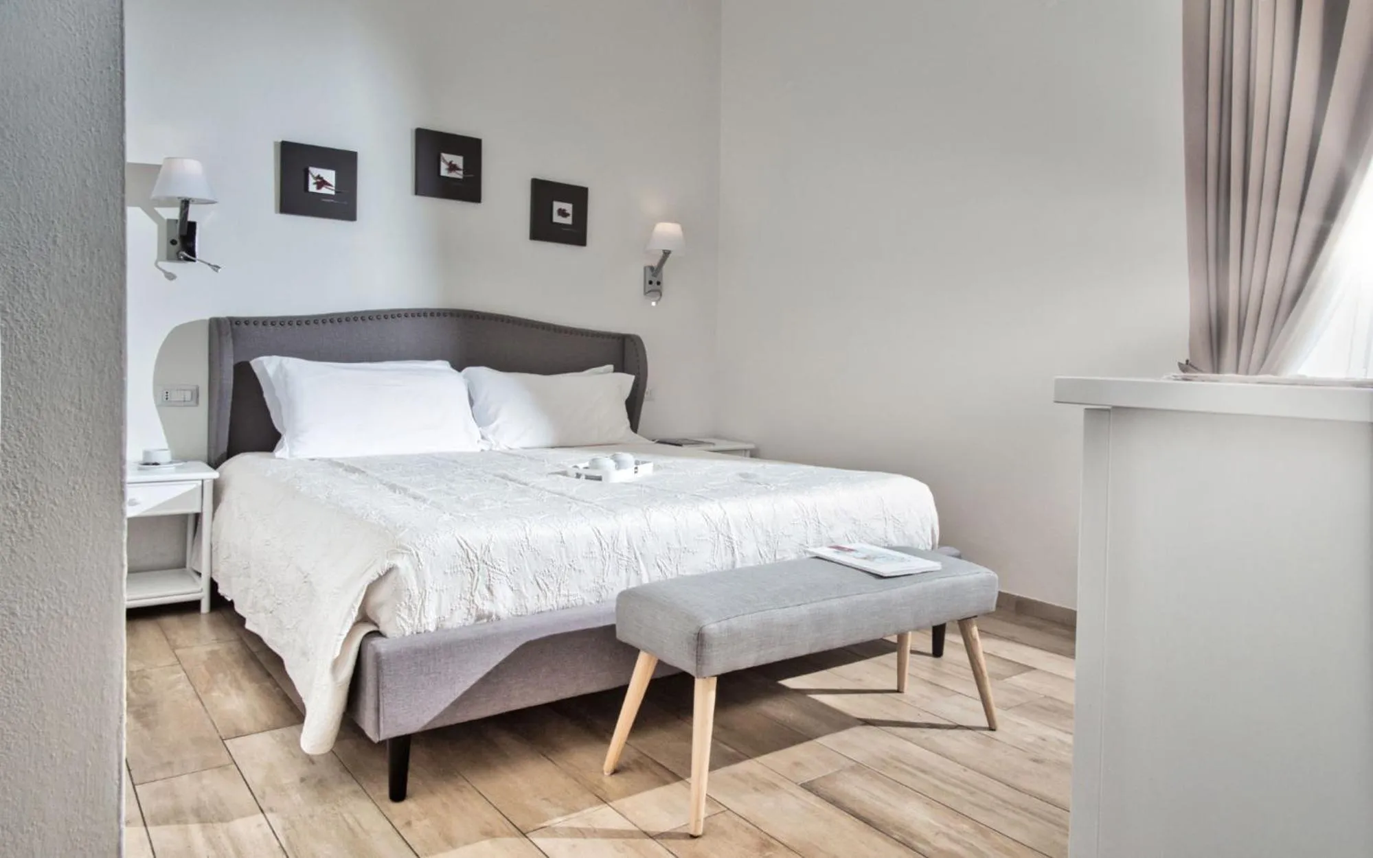 Bedroom, Bed in Smart Suite & Apartments