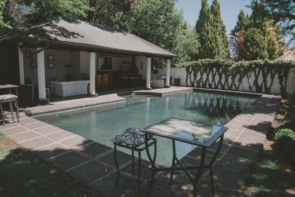 Swimming pool in Lydenburg Manor Guest House