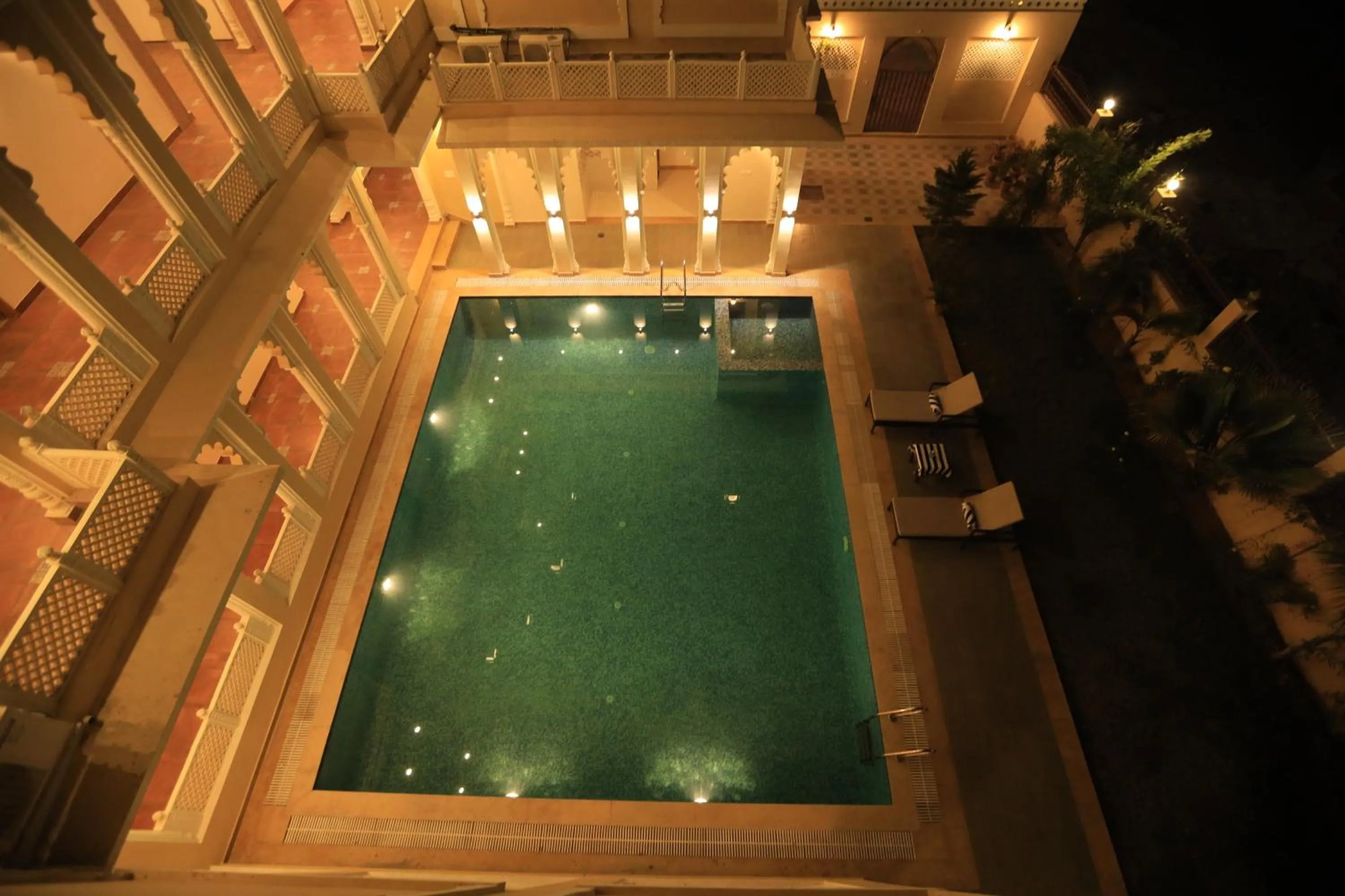 Property building in Rangmahal Pushkar by DIV HOSPITALITY