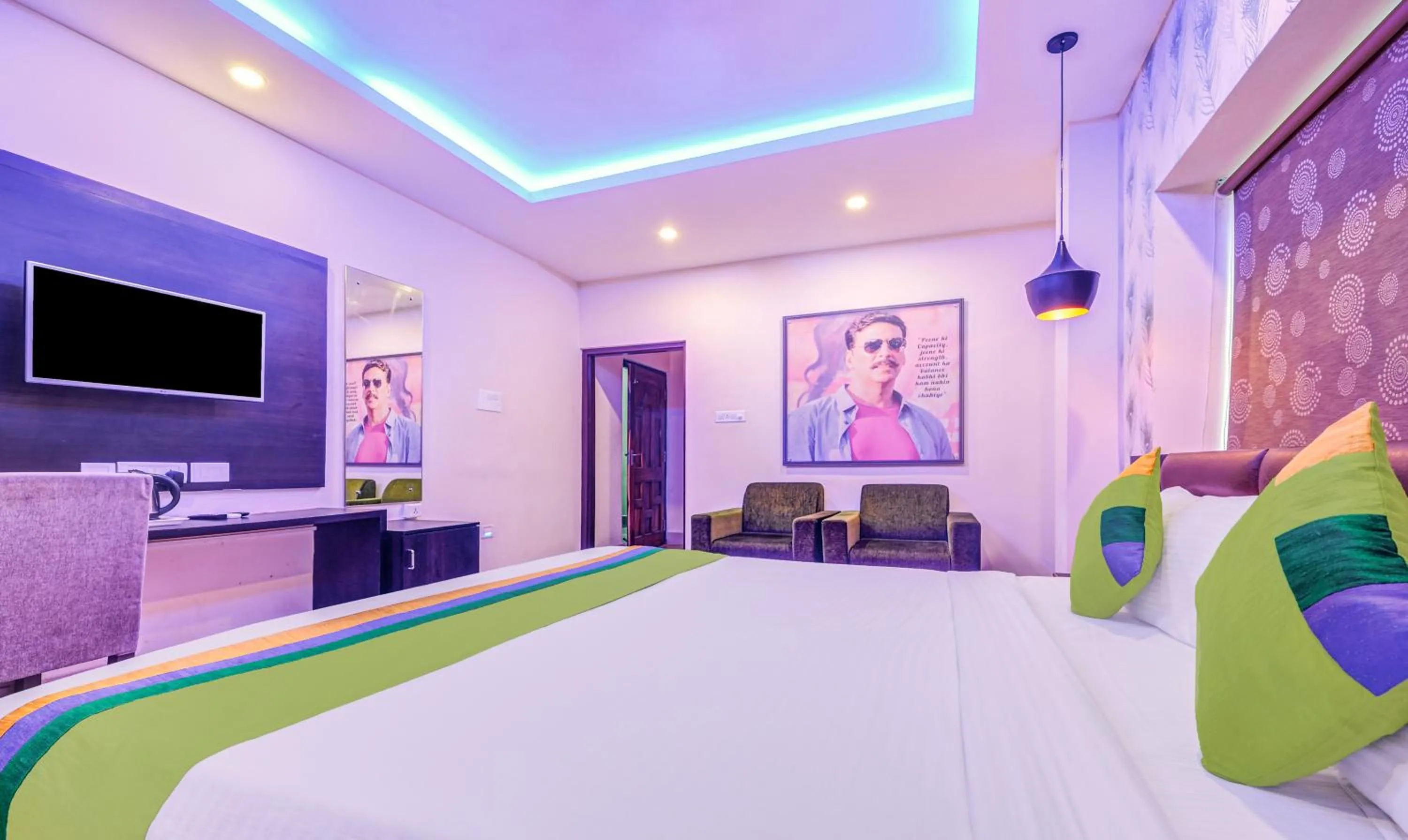 Bedroom, Bed in Treebo The Bollywood