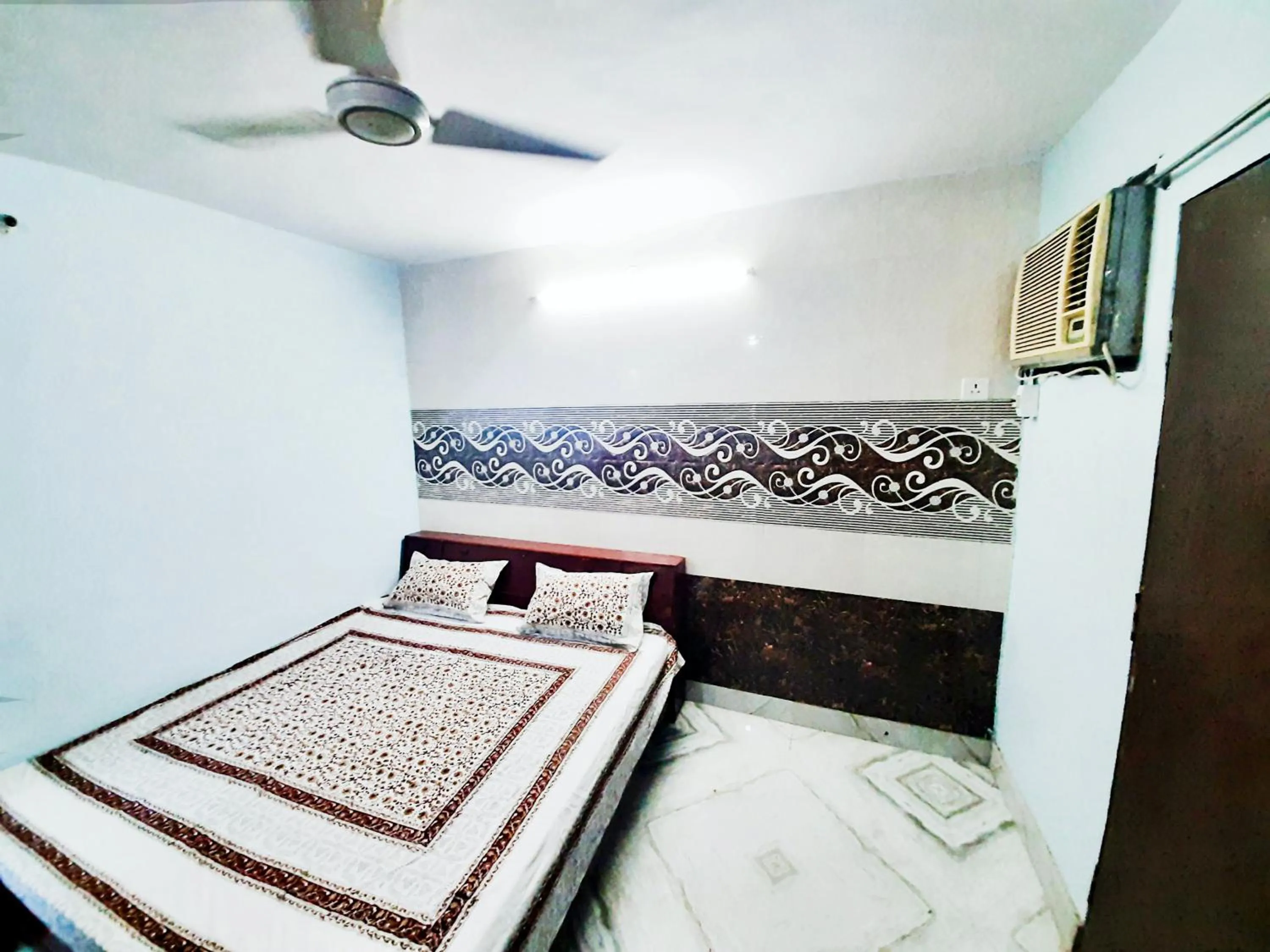 Bed in AMAN RESIDENCY