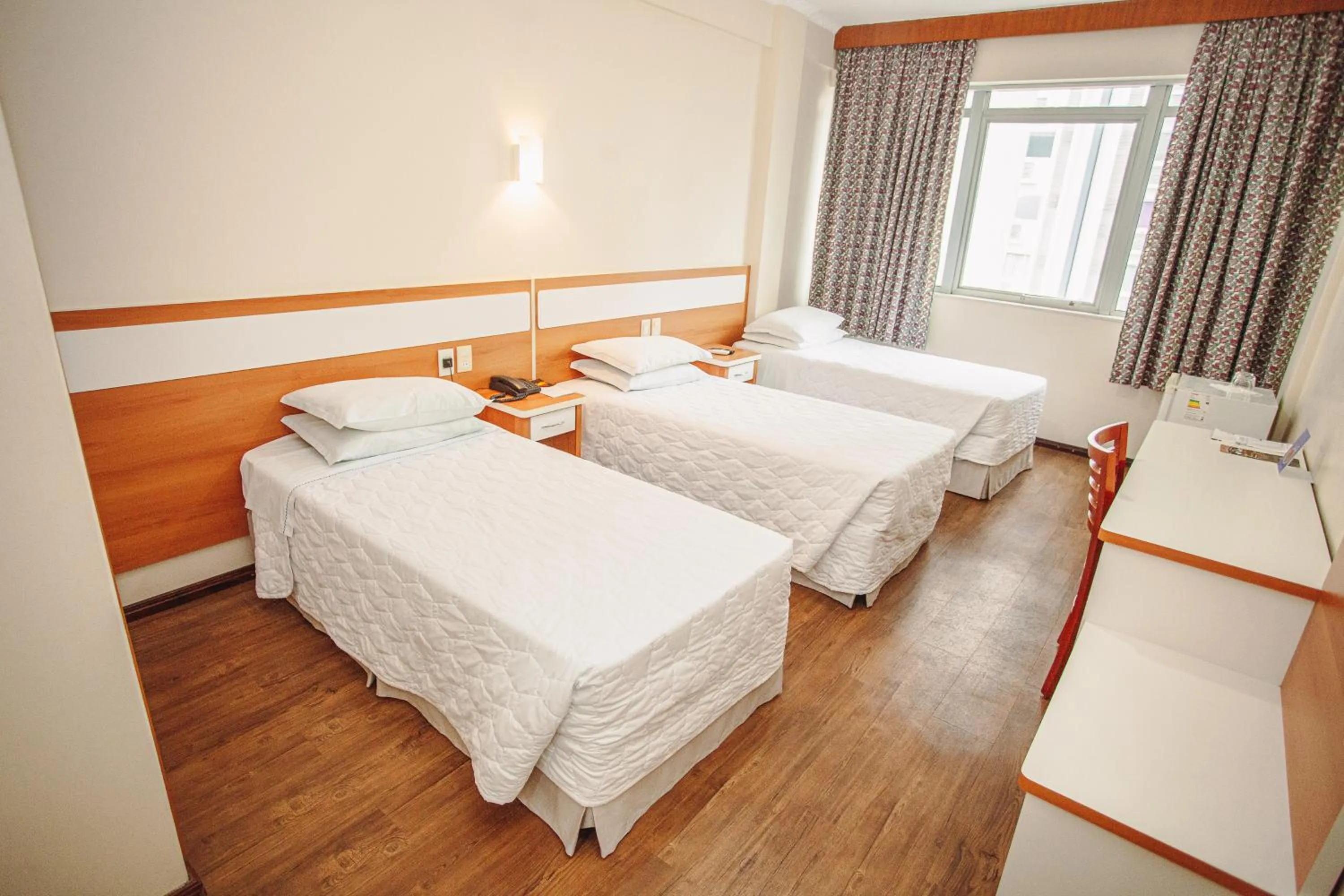 Bedroom, Bed in Hotel San Silvestre