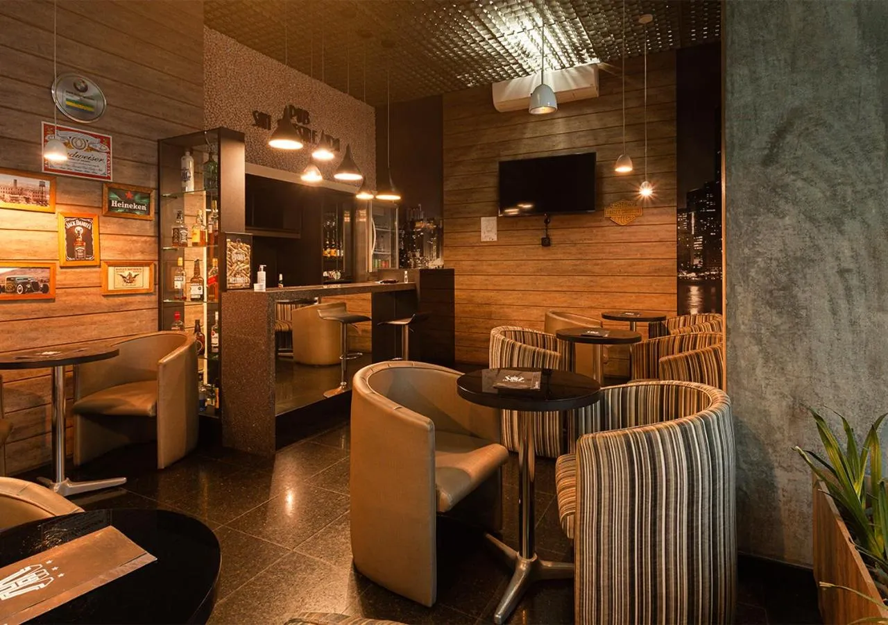 Lounge or bar in Hotel San Silvestre