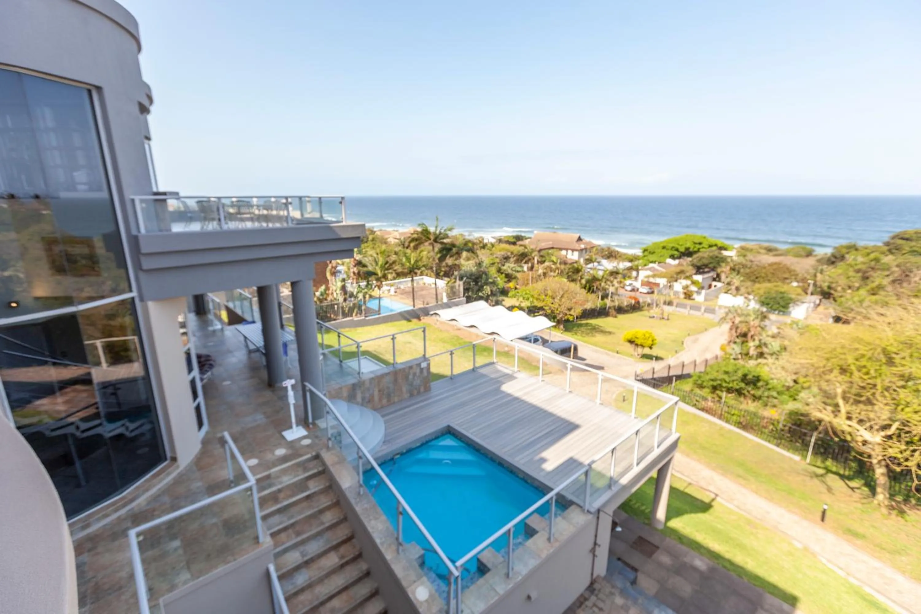 Swimming pool in Danara Place