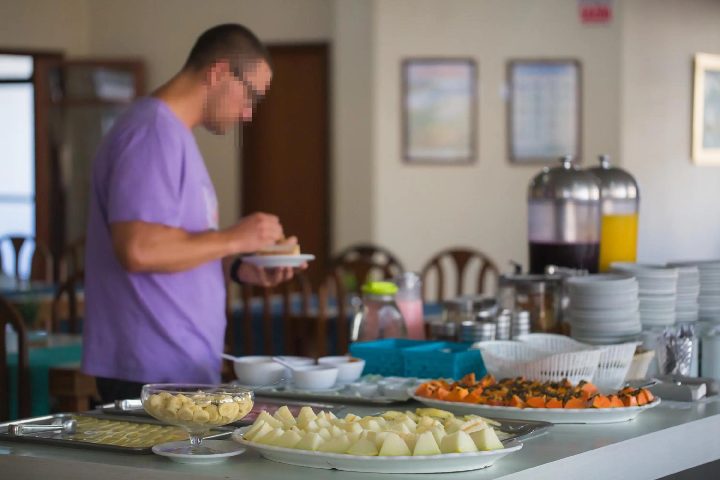 Breakfast in Flipper Hotel