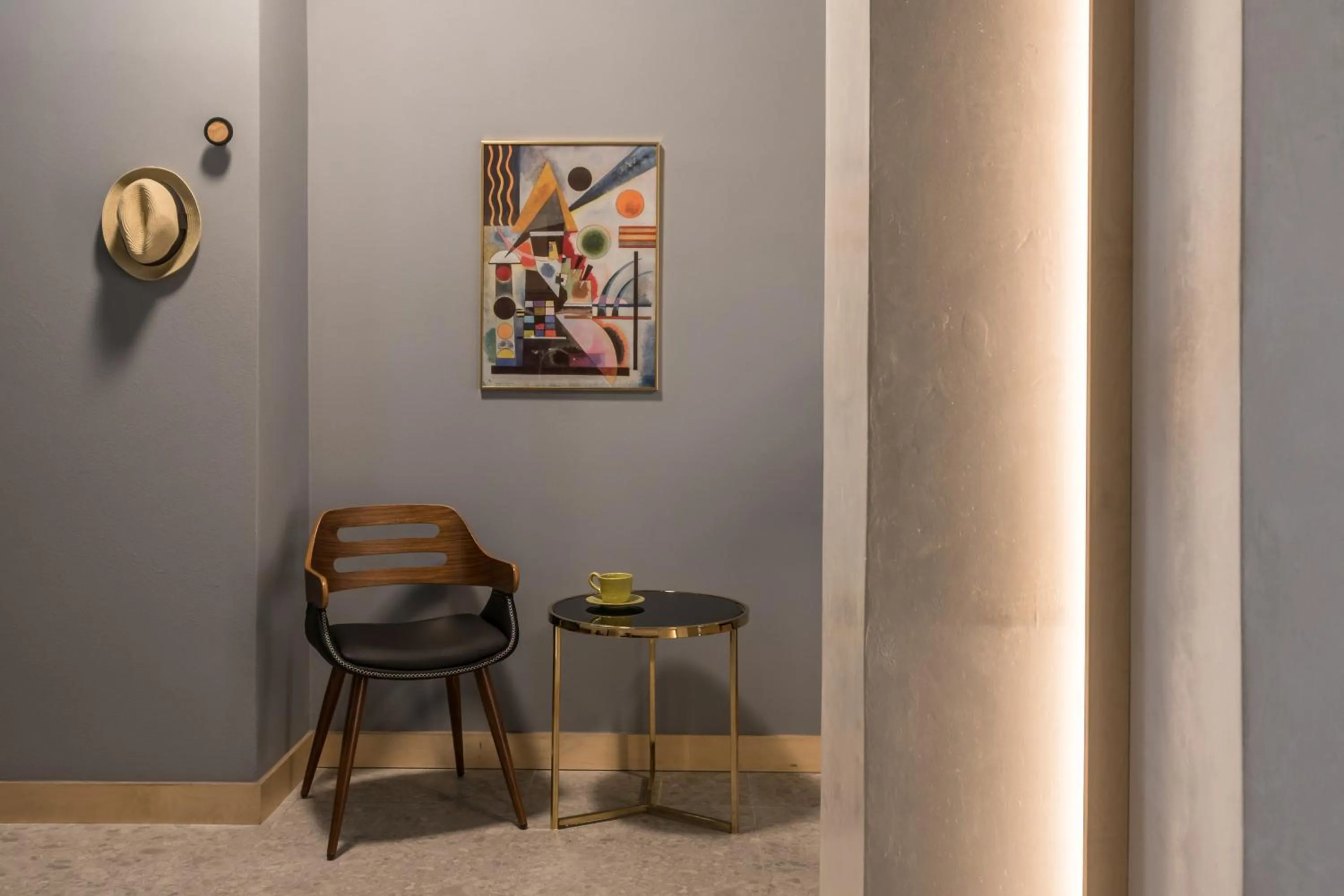 Seating area in Cohort Koukaki