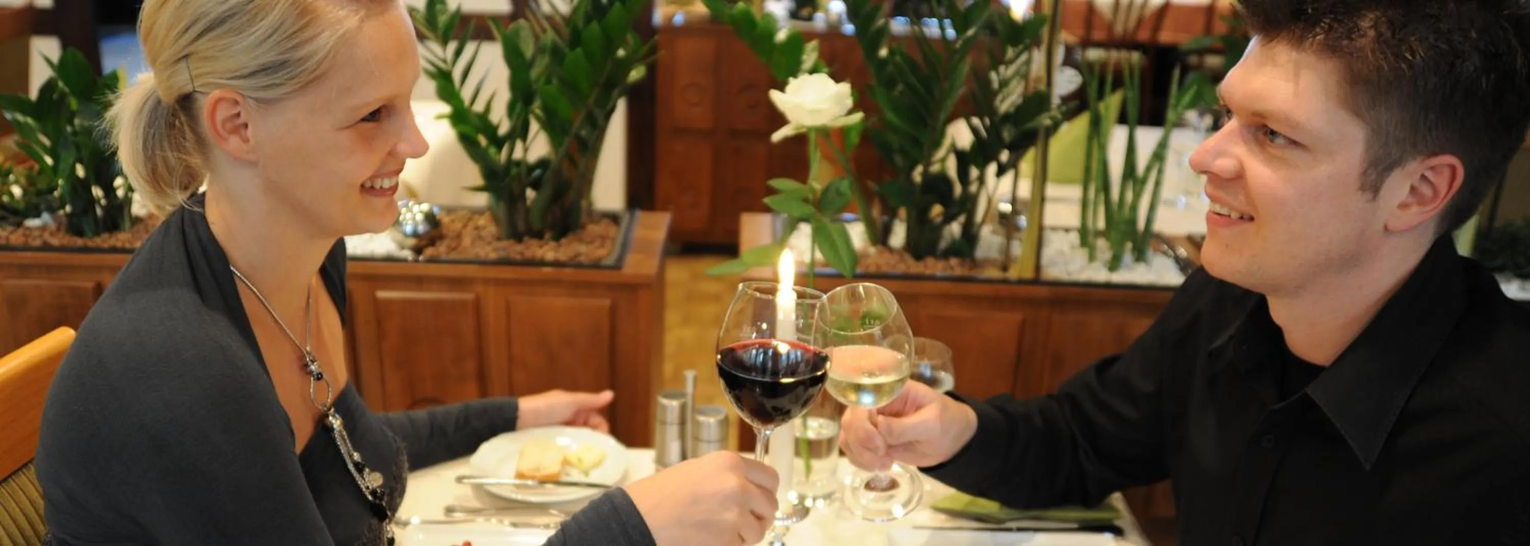 Restaurant/places to eat in Landhotel Napoleon