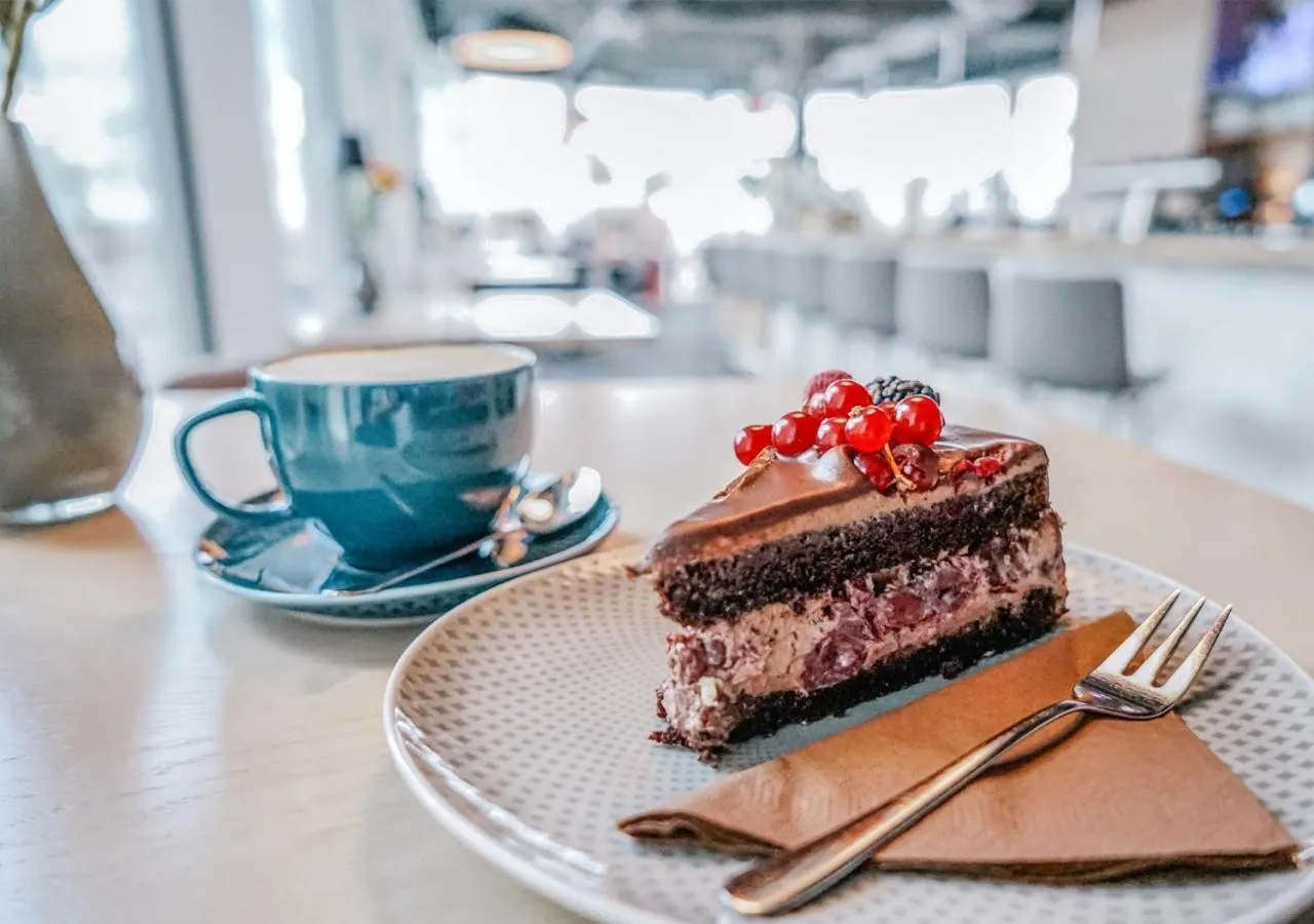 Food and drinks in Das Ahlbeck Hotel & SPA