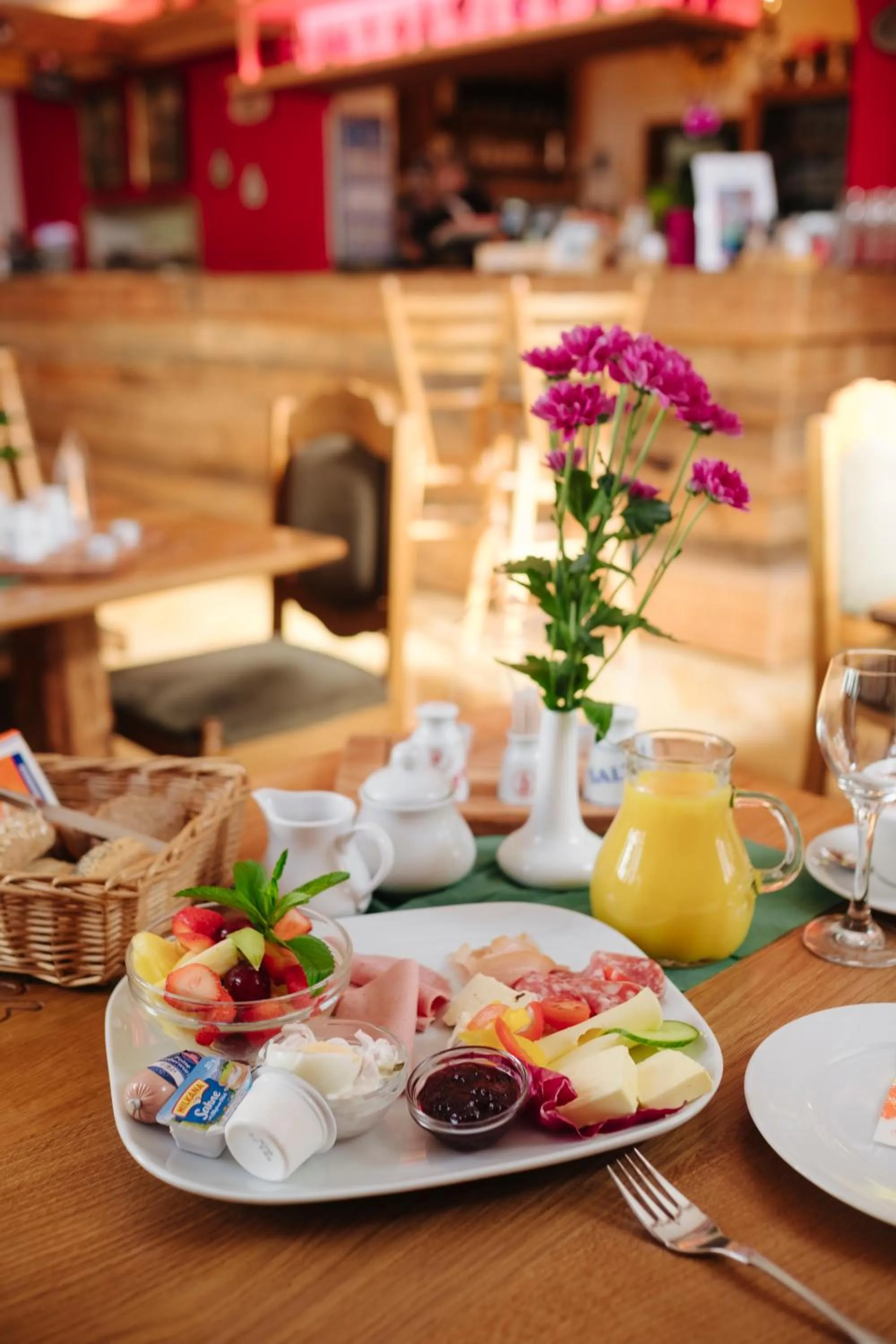 Breakfast in Berghotel Bärenstein