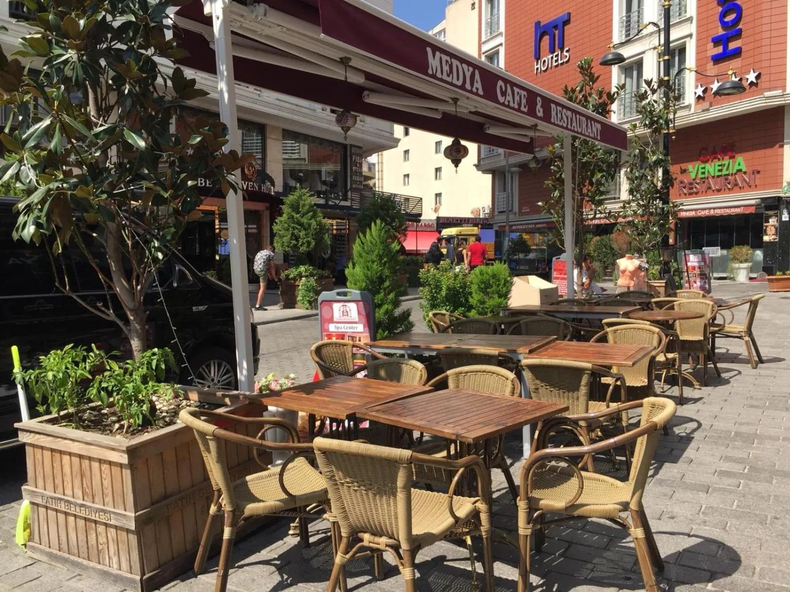 GRAND MEDYA HOTEL-OLDTOWN