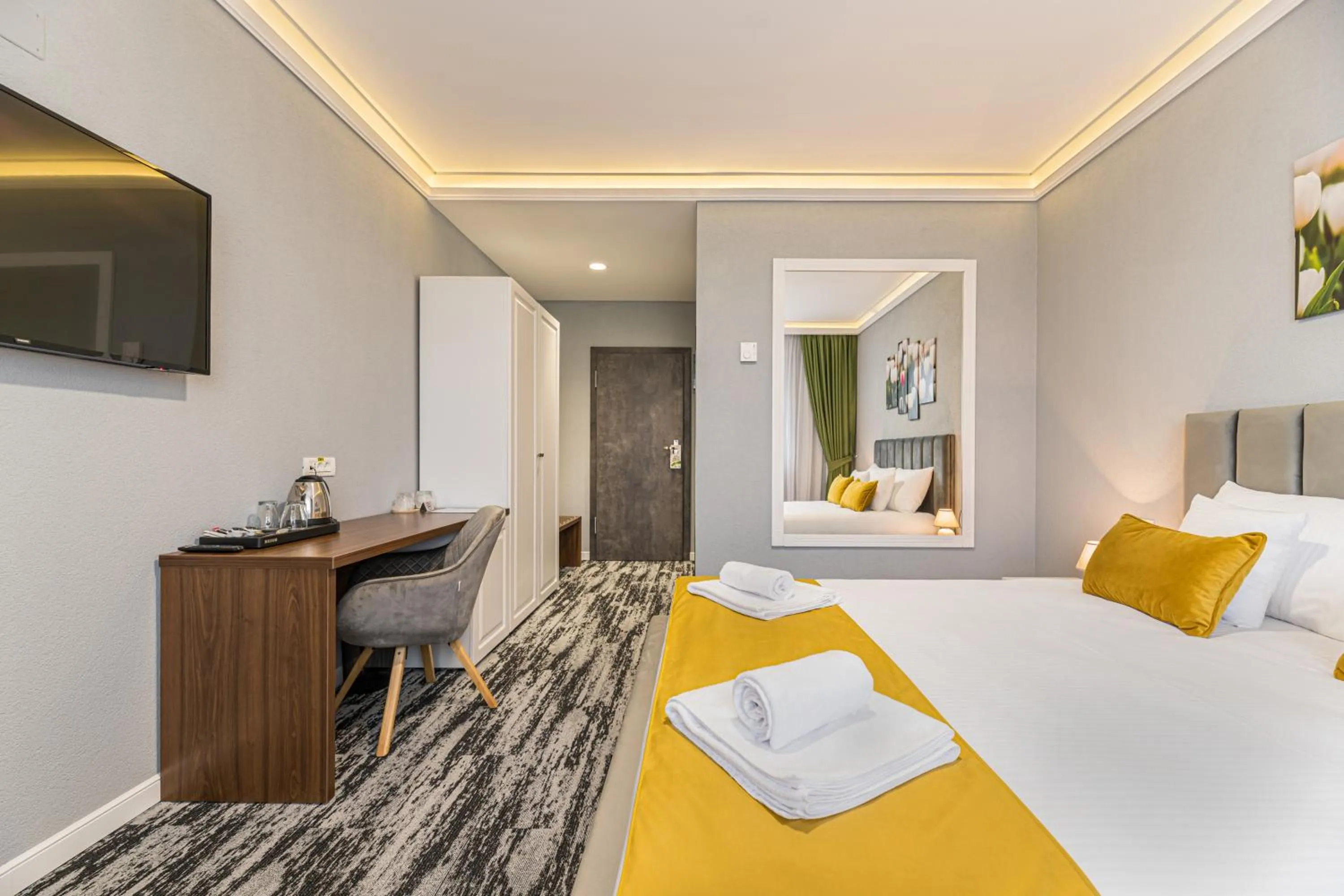 Photo of the whole room, Bed in Stejarii Resort