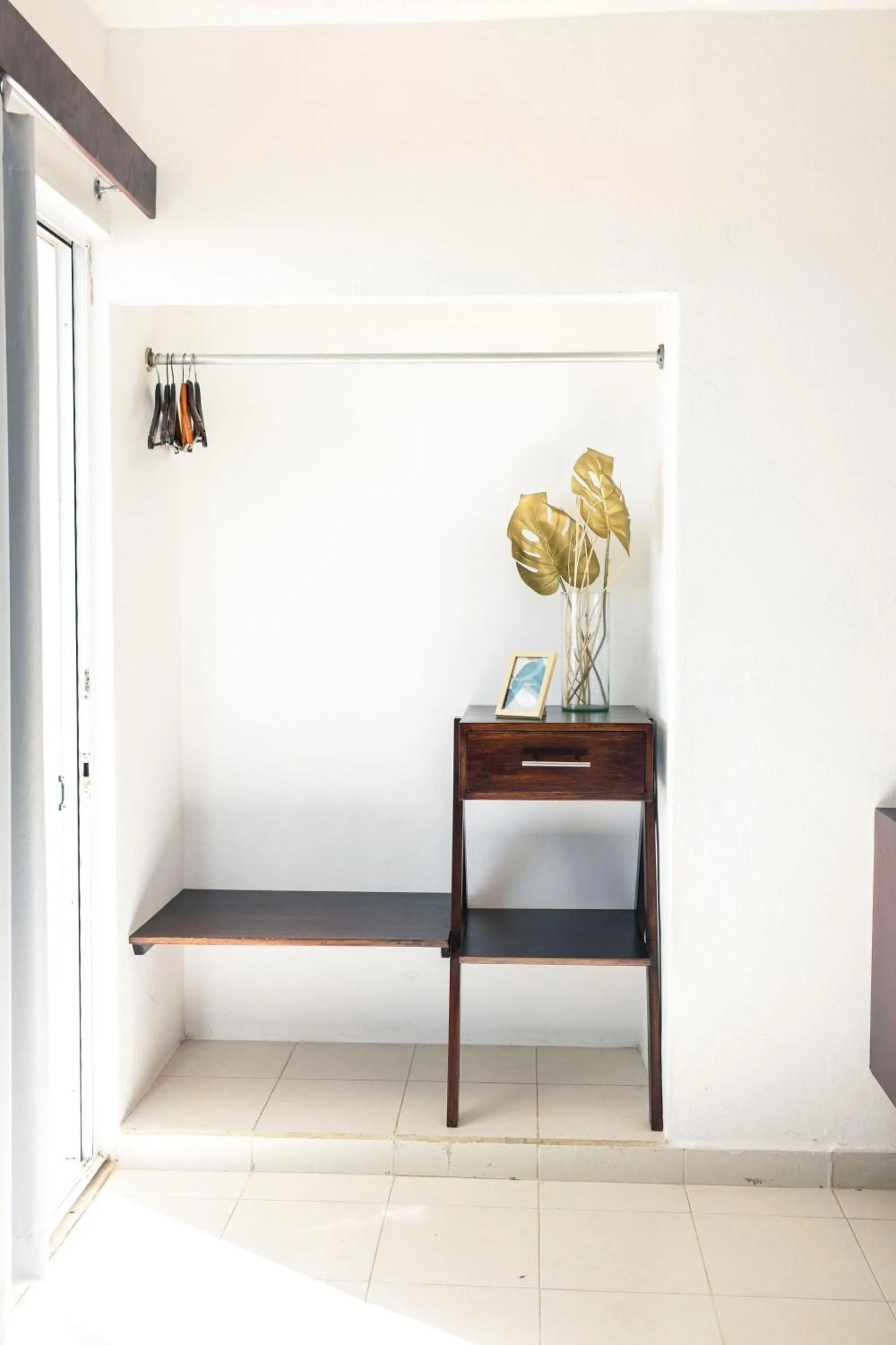 wardrobe in HOTEL & BEACH CLUB OJO DE AGUA