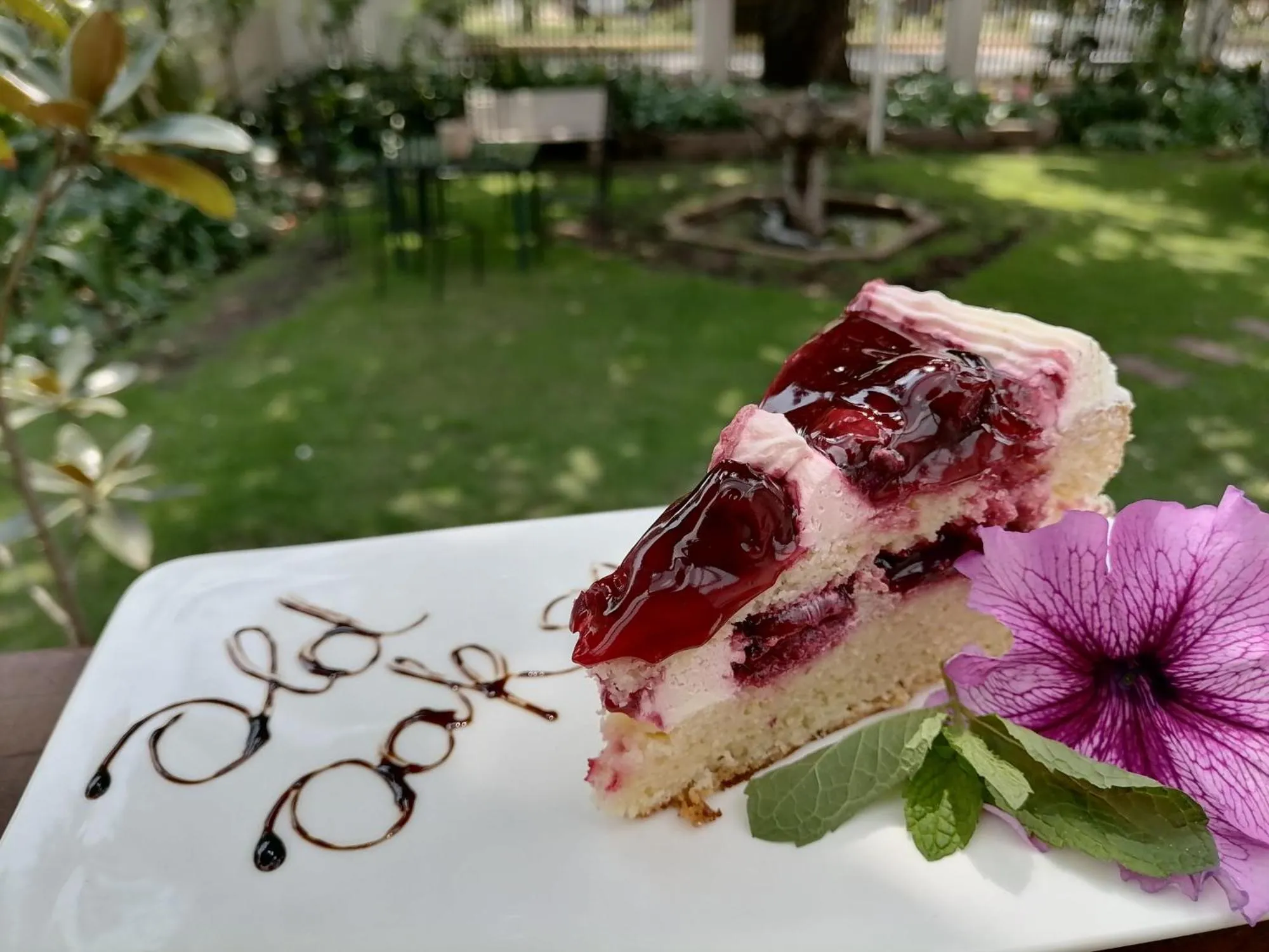 Food and drinks in Oregon Place Guest House