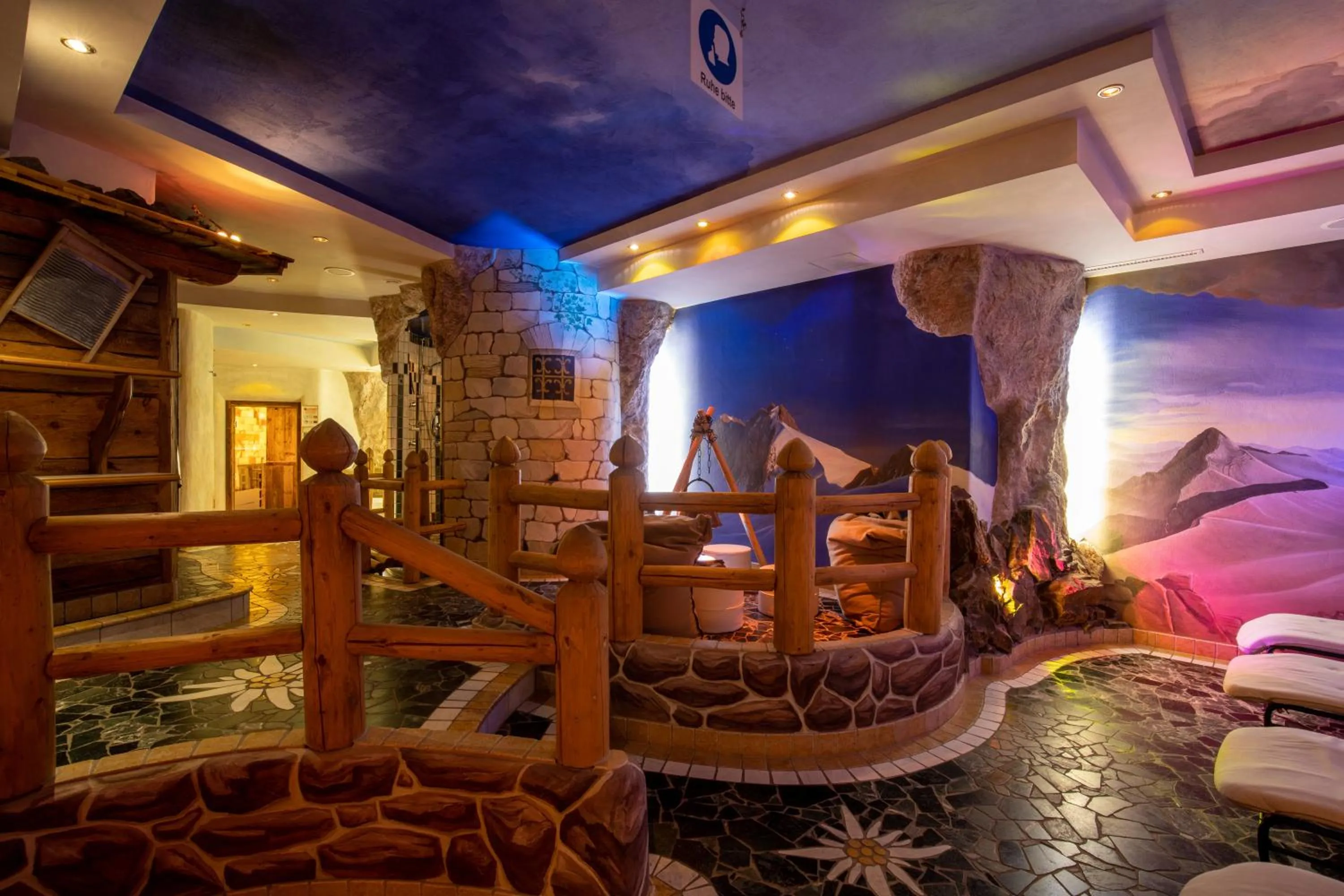 Spa and wellness centre/facilities in Hotel Garni Monte Bianco