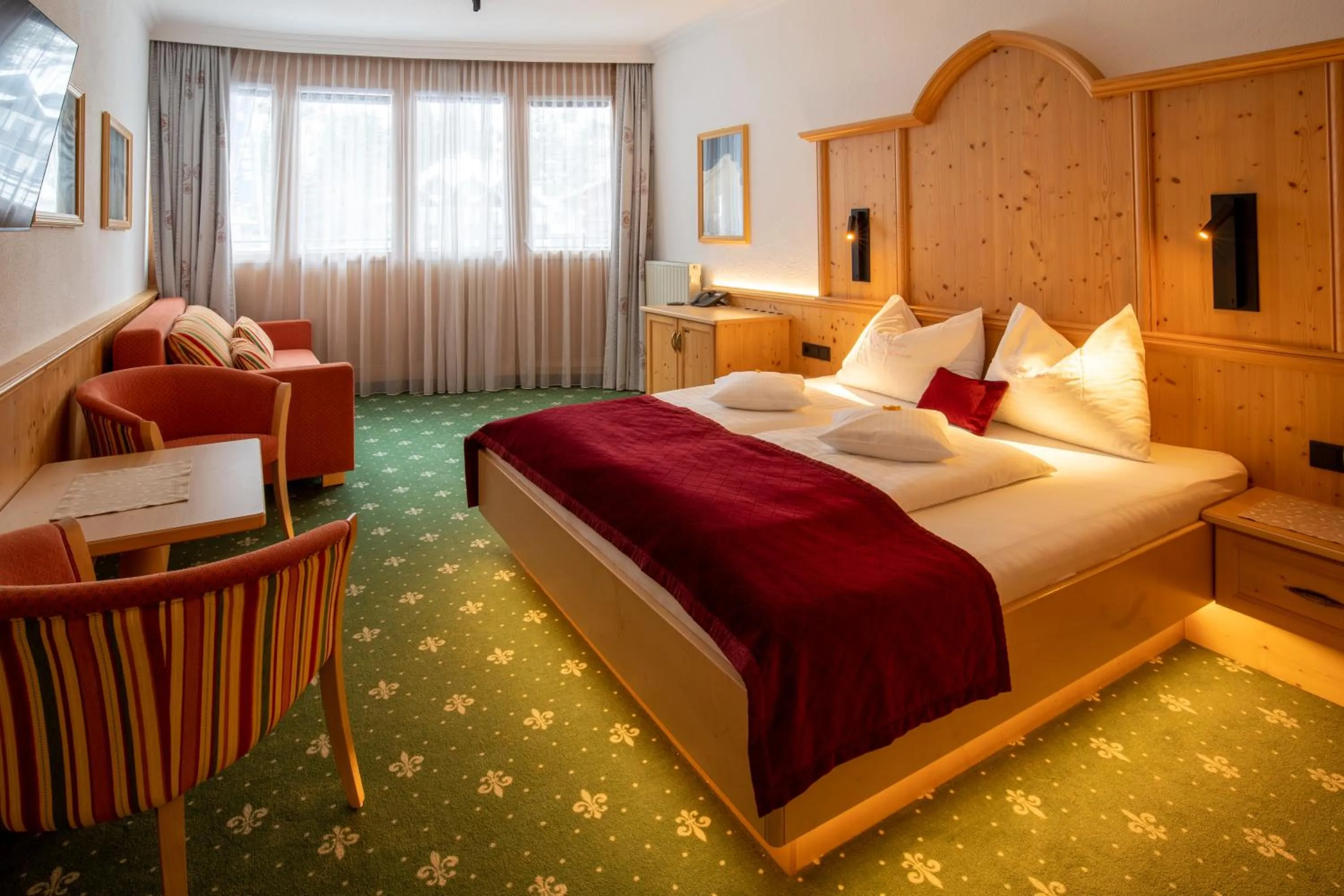 Photo of the whole room, Bed in Hotel Garni Monte Bianco