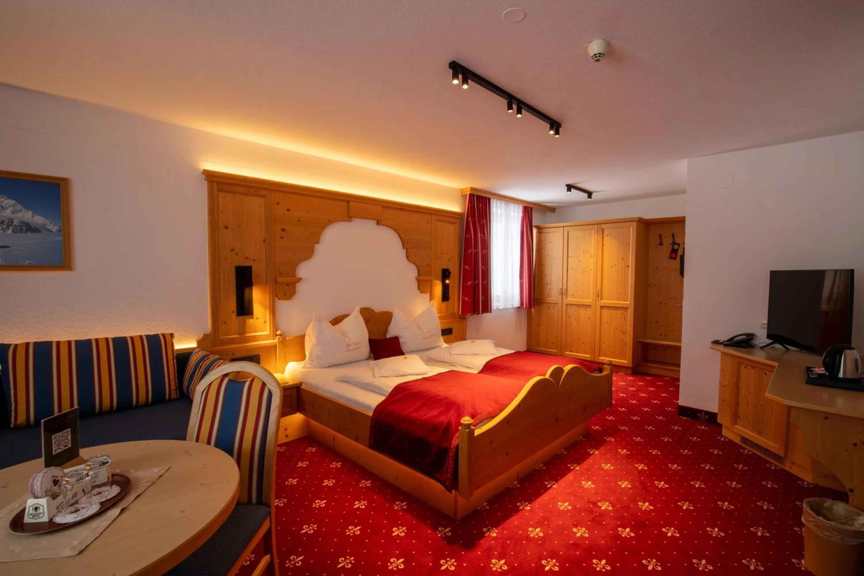 Bed in Hotel Garni Monte Bianco