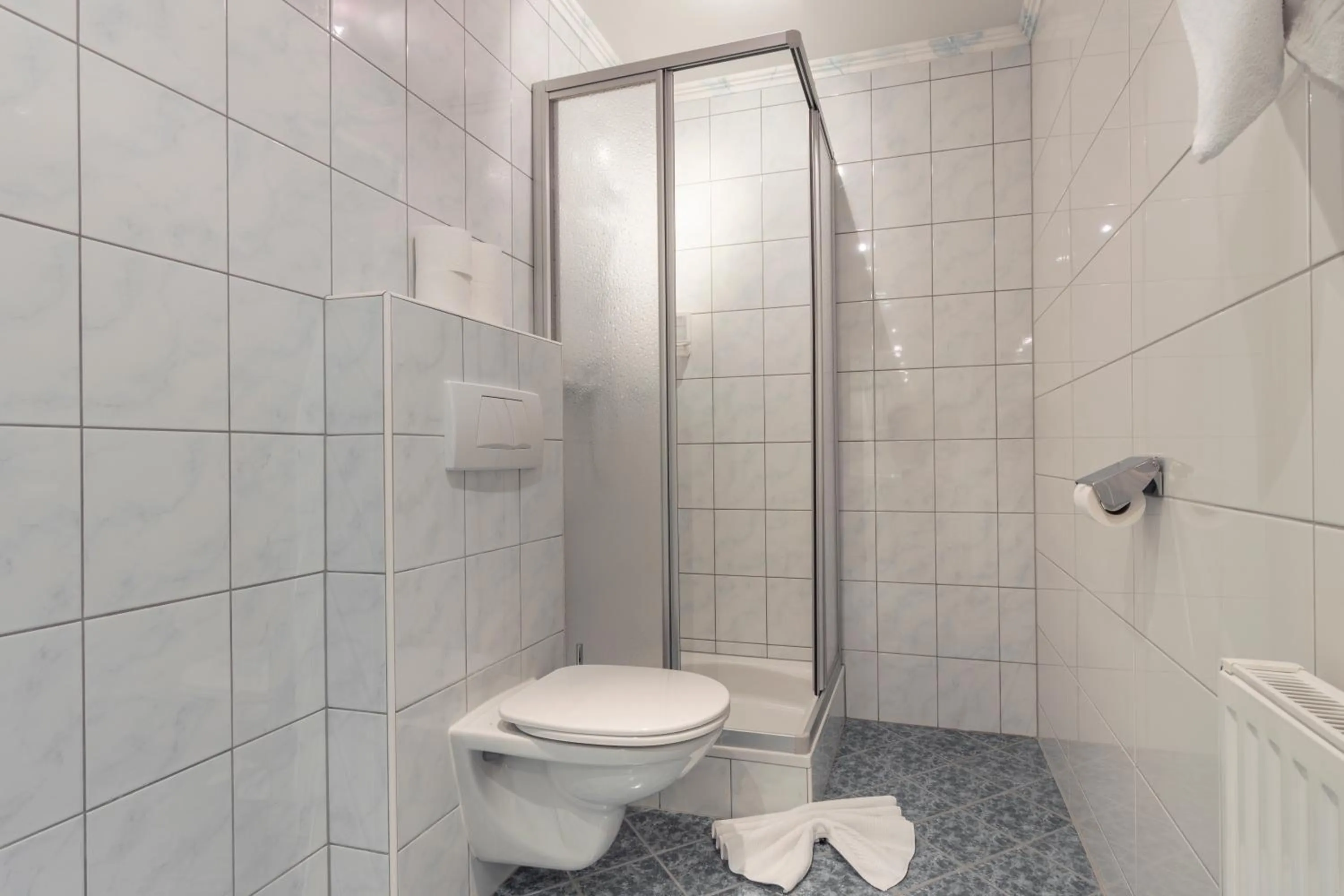 SCHMID Rooms & Apartments