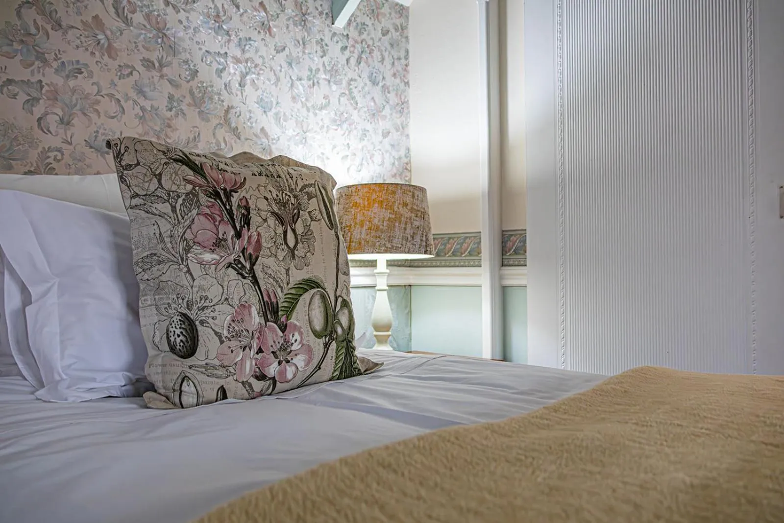 Bedroom, Bed in Westlodge at Graskop B&B