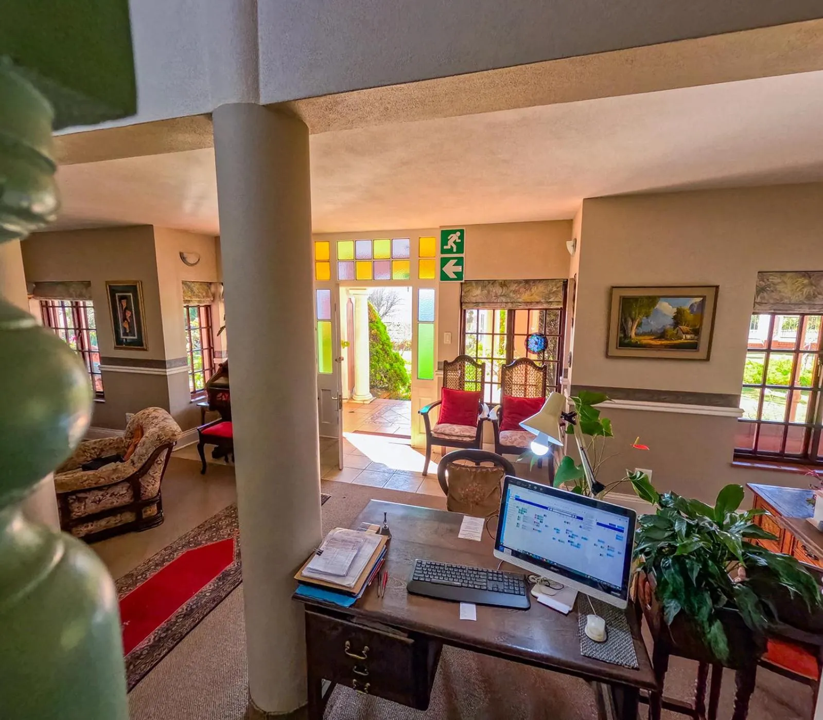 Seating area in Westlodge at Graskop B&B