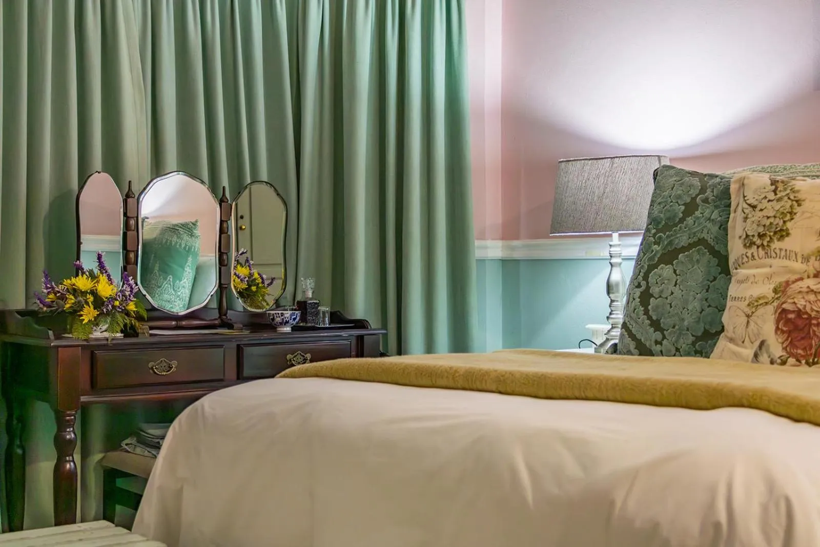 Bedroom, Bed in Westlodge at Graskop B&B