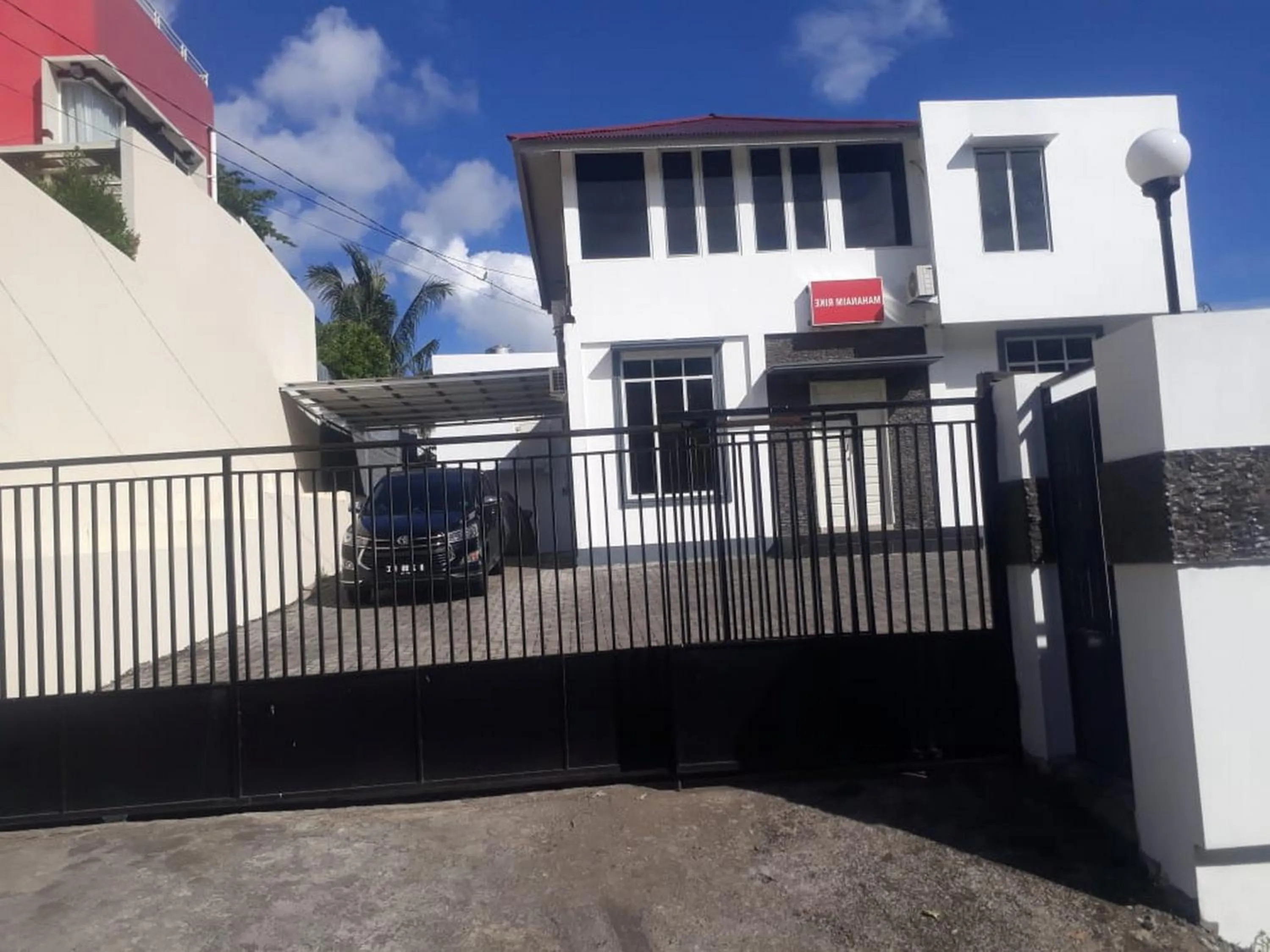 RedDoorz @ Wanea Area Manado