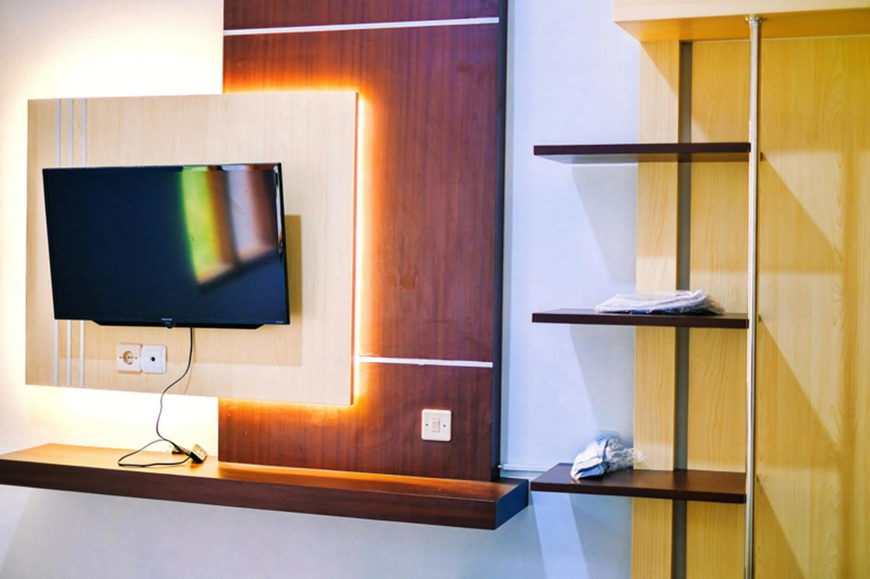 Property building in RedDoorz At Artomoro Guest House