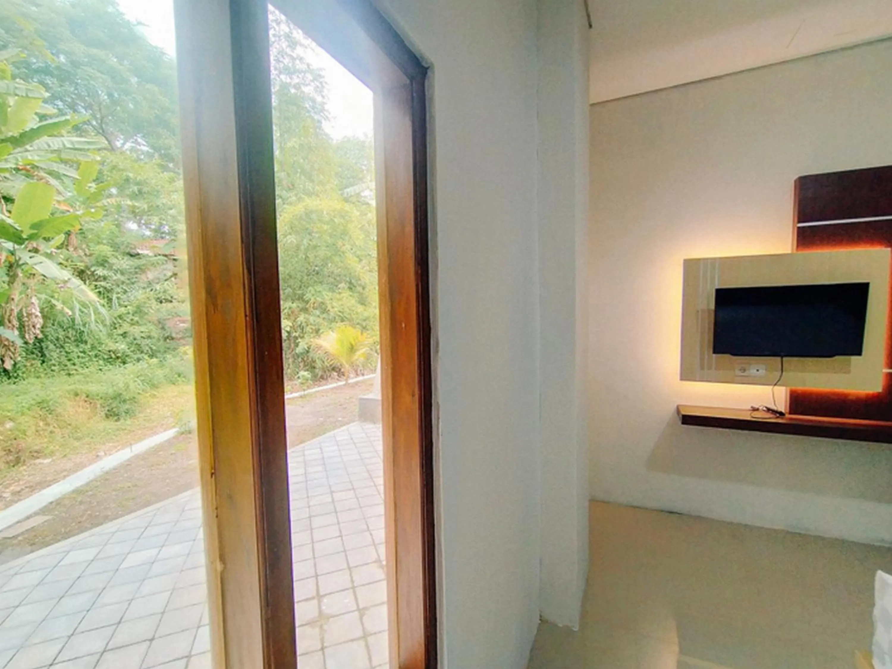 Property building in RedDoorz At Artomoro Guest House