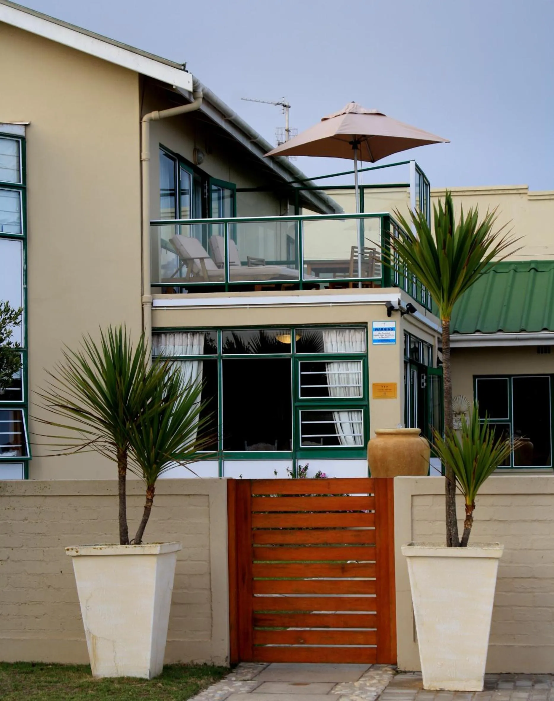Facade/entrance in Sandra's Guest House
