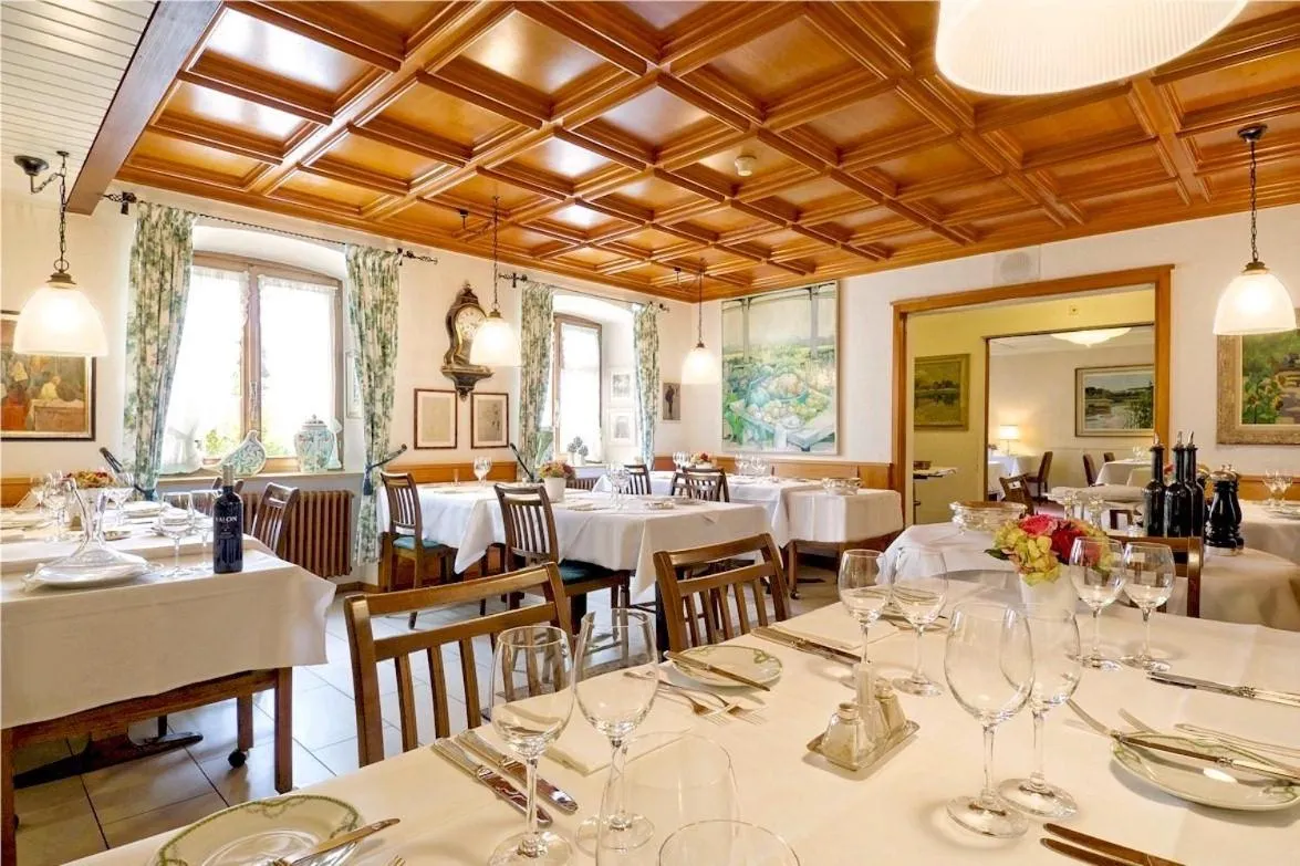 Restaurant/places to eat in Bad Eptingen