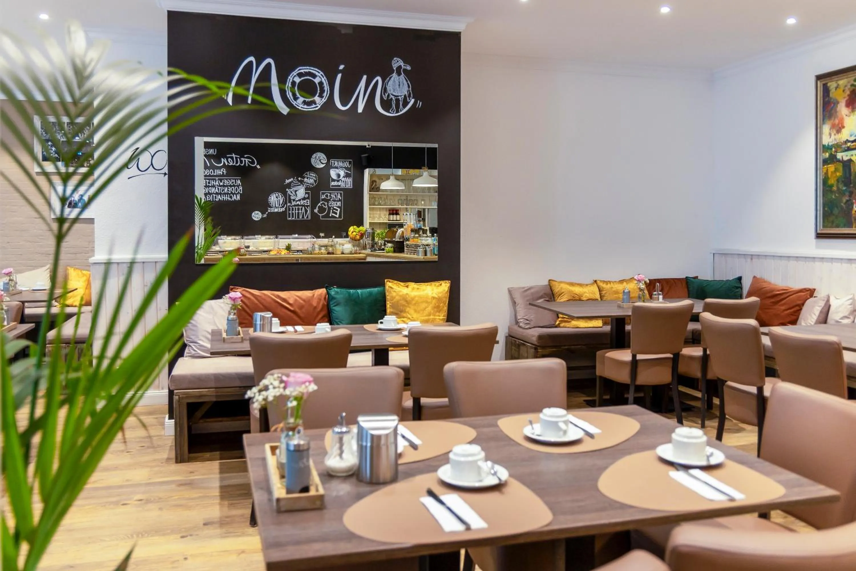 Restaurant/places to eat in Auto-Parkhotel Hamburg St Pauli