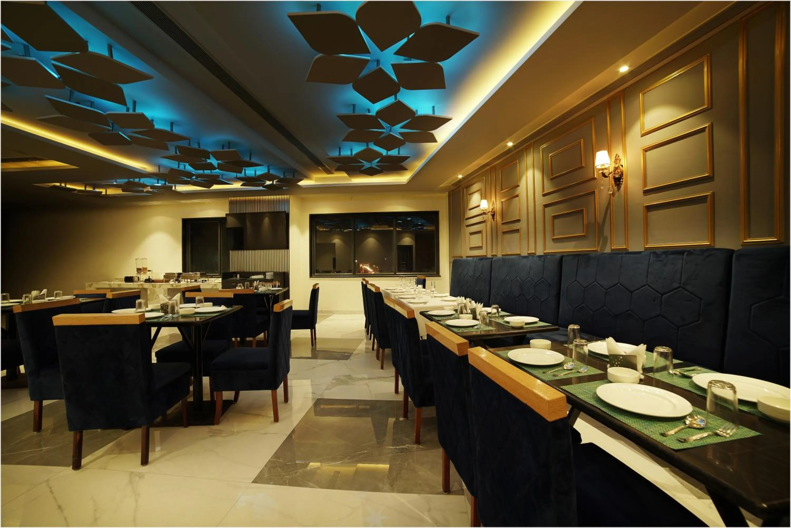 Restaurant/places to eat in TreeHouse London Street Amritsar