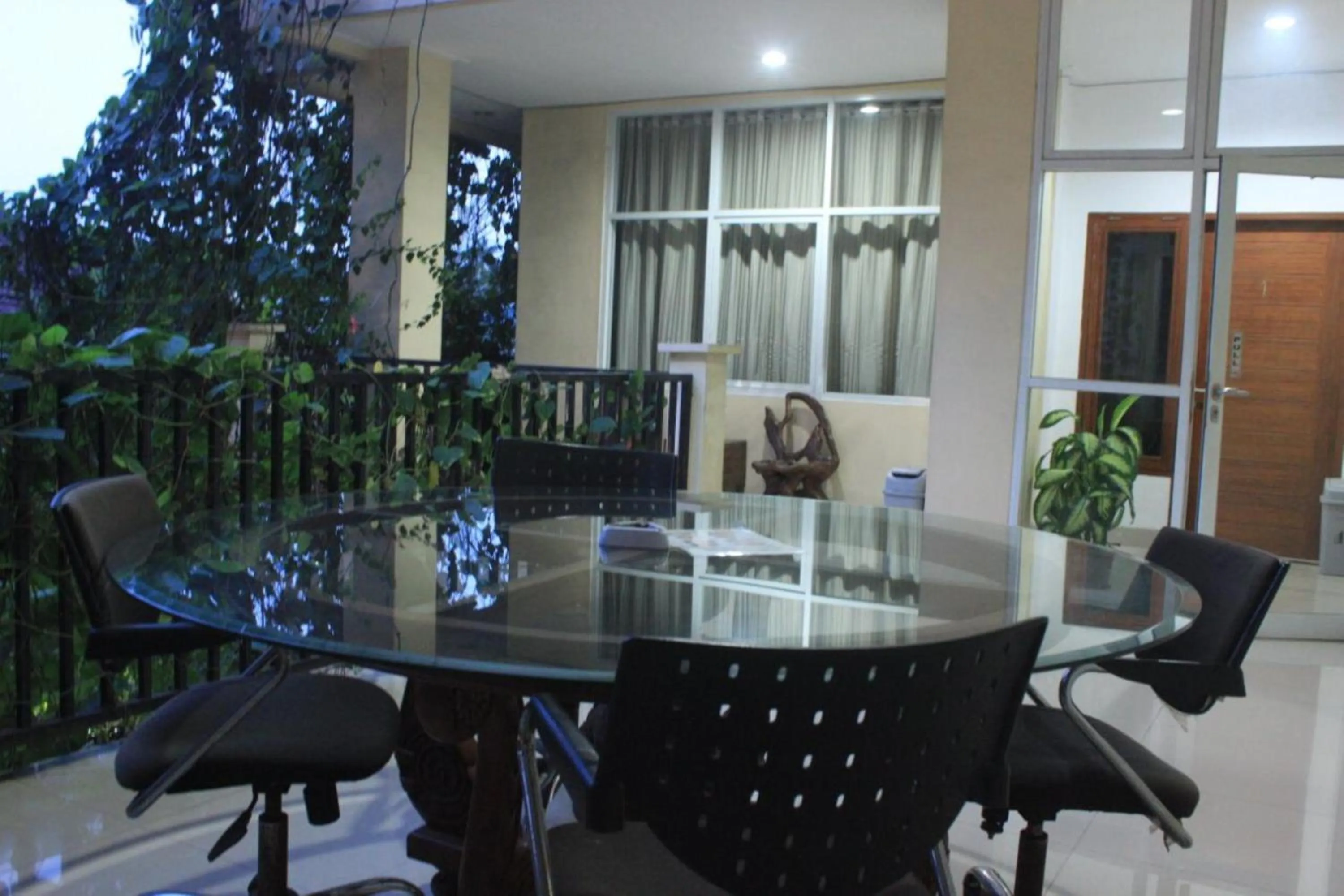 Balcony/Terrace in Ragunan Residence Syaridin