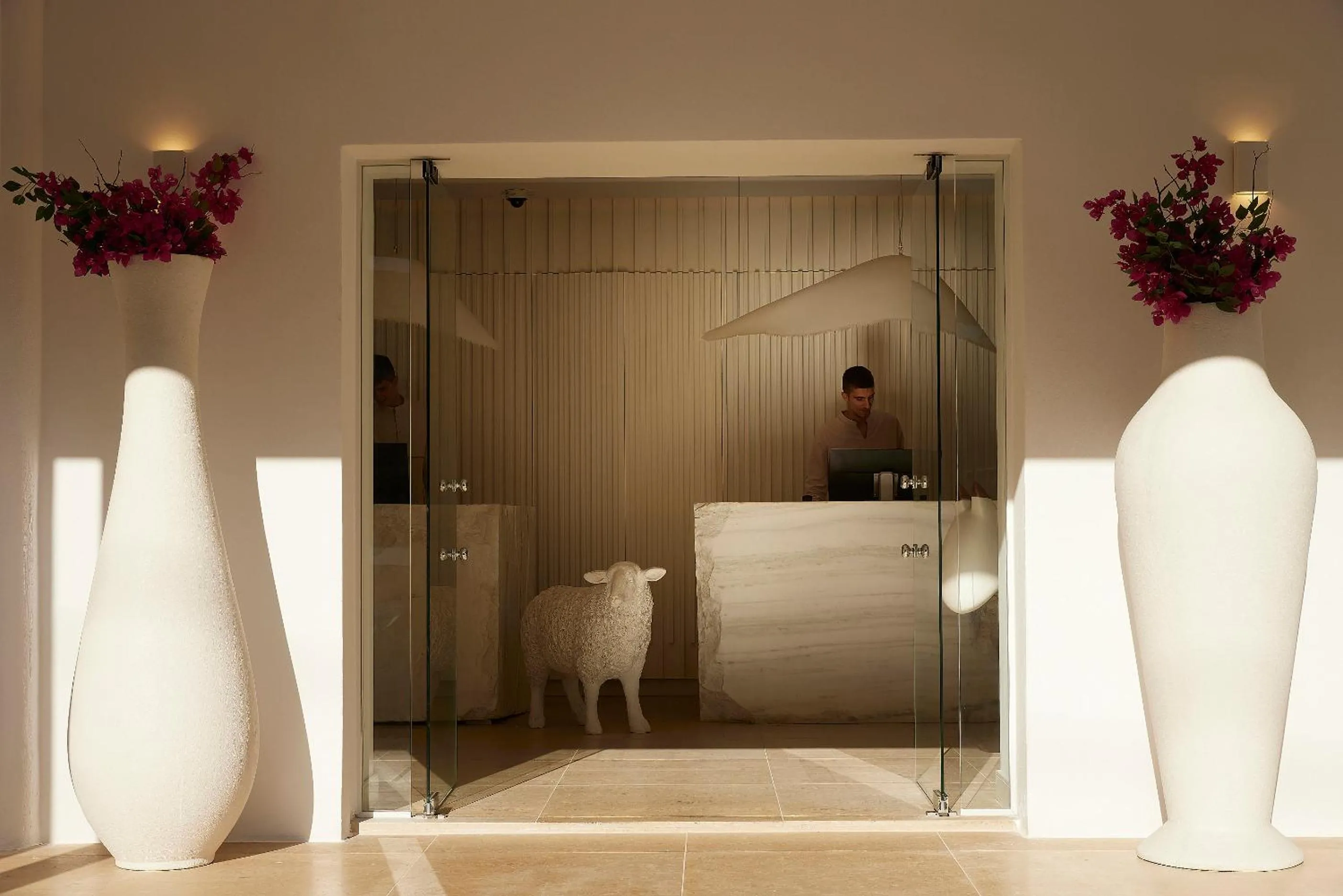 Lobby or reception in Once in Mykonos - Designed for Adults