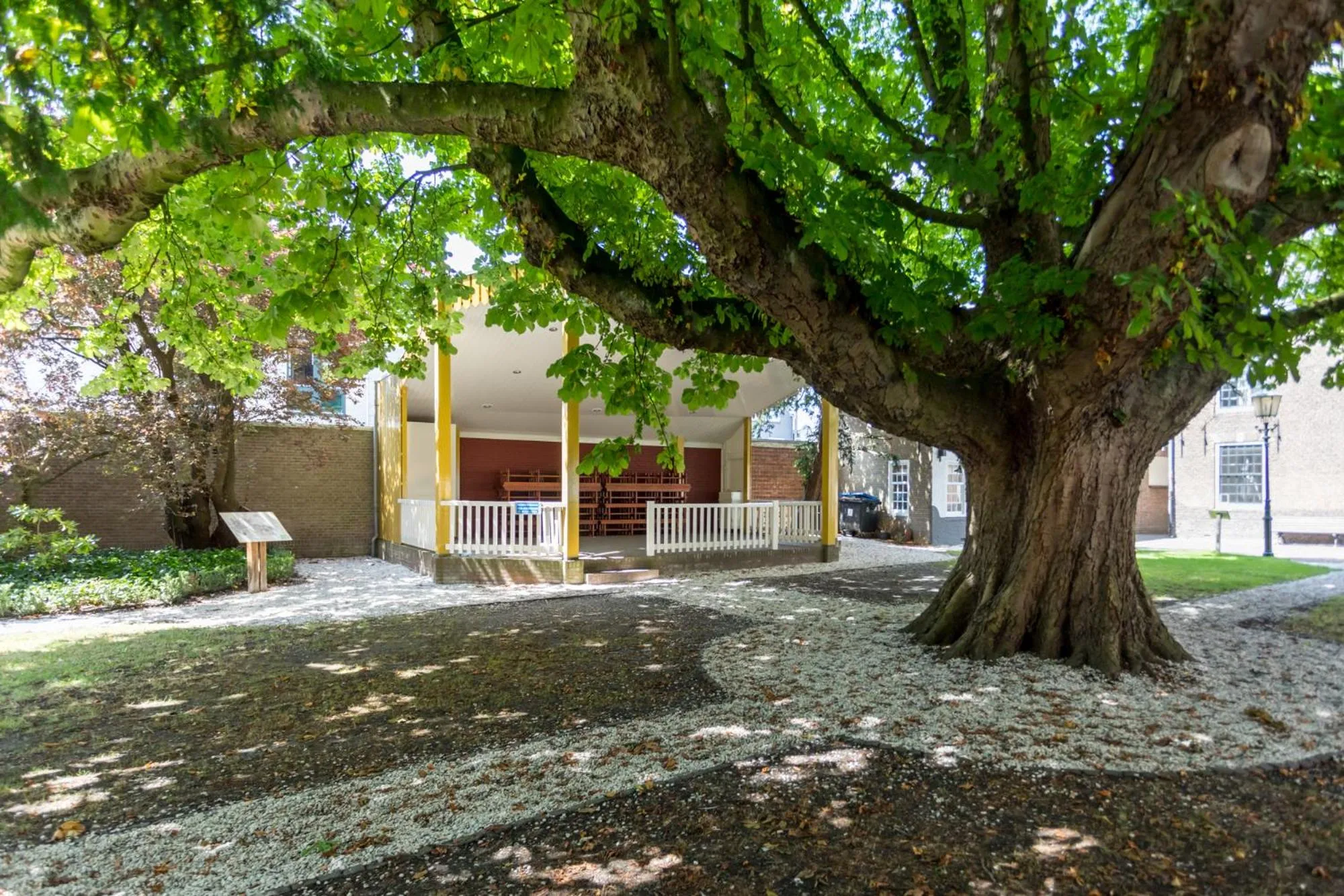 Inner courtyard view in Boutique Hotel Rijks I Kloeg Collection