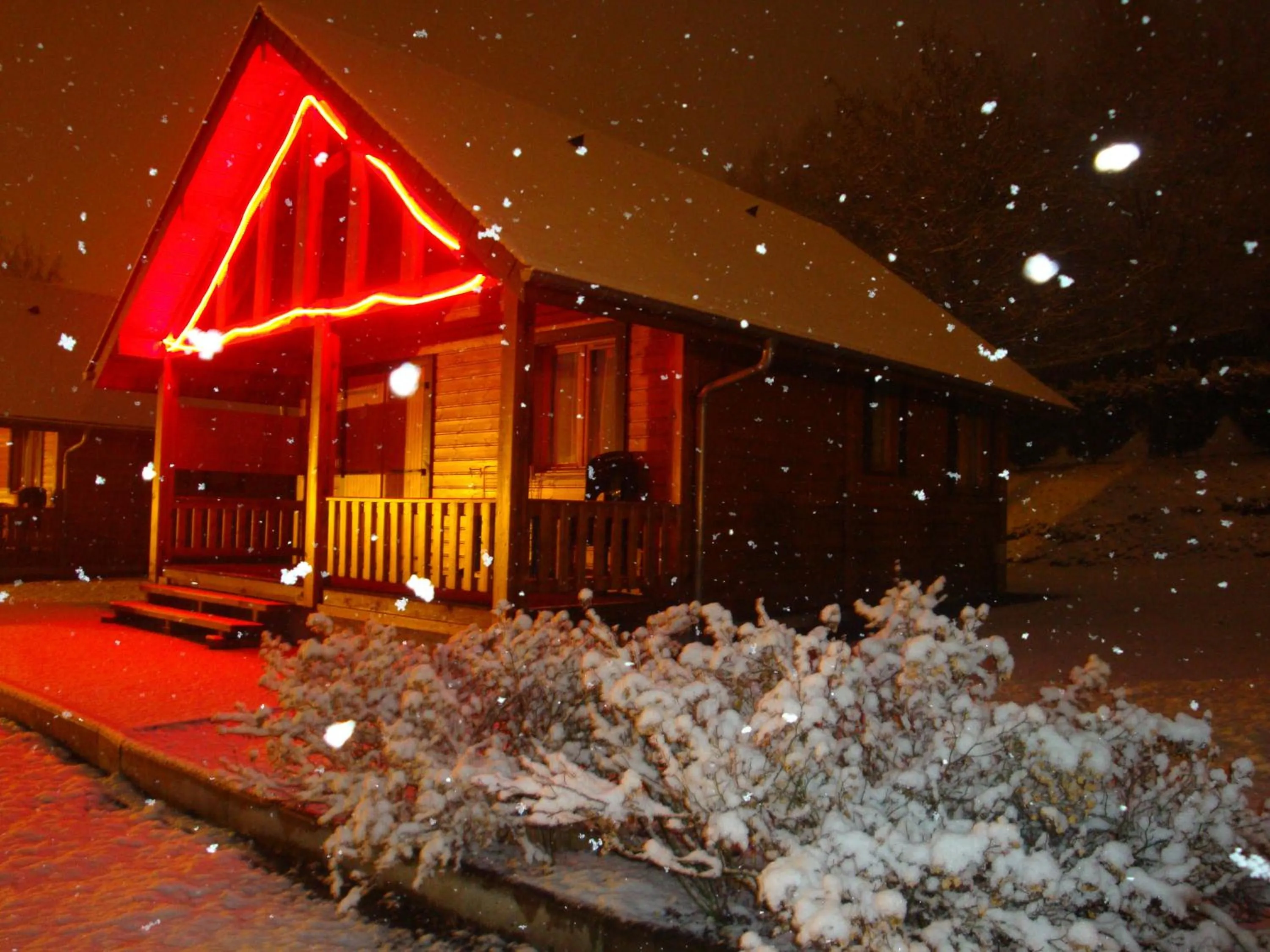 Facade/entrance in Chalets du Lac