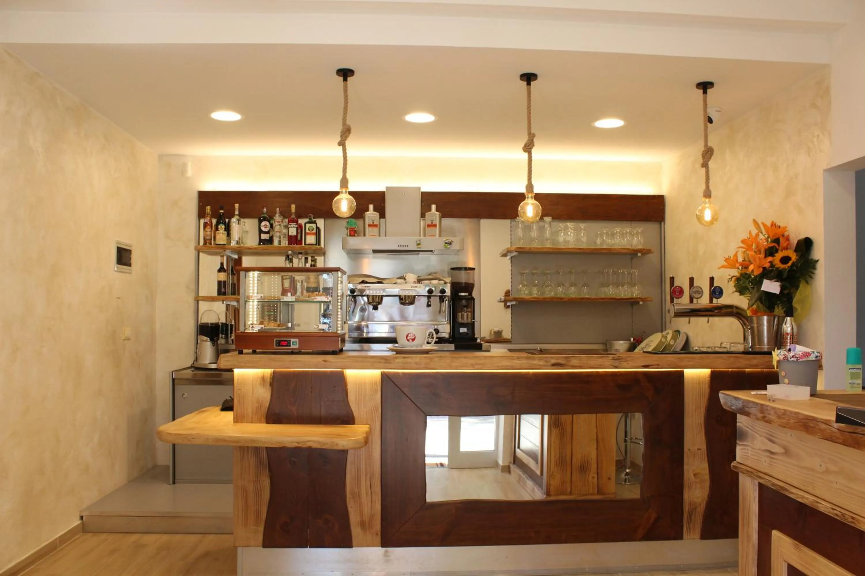 Lounge or bar in La Locanda di Montecatone