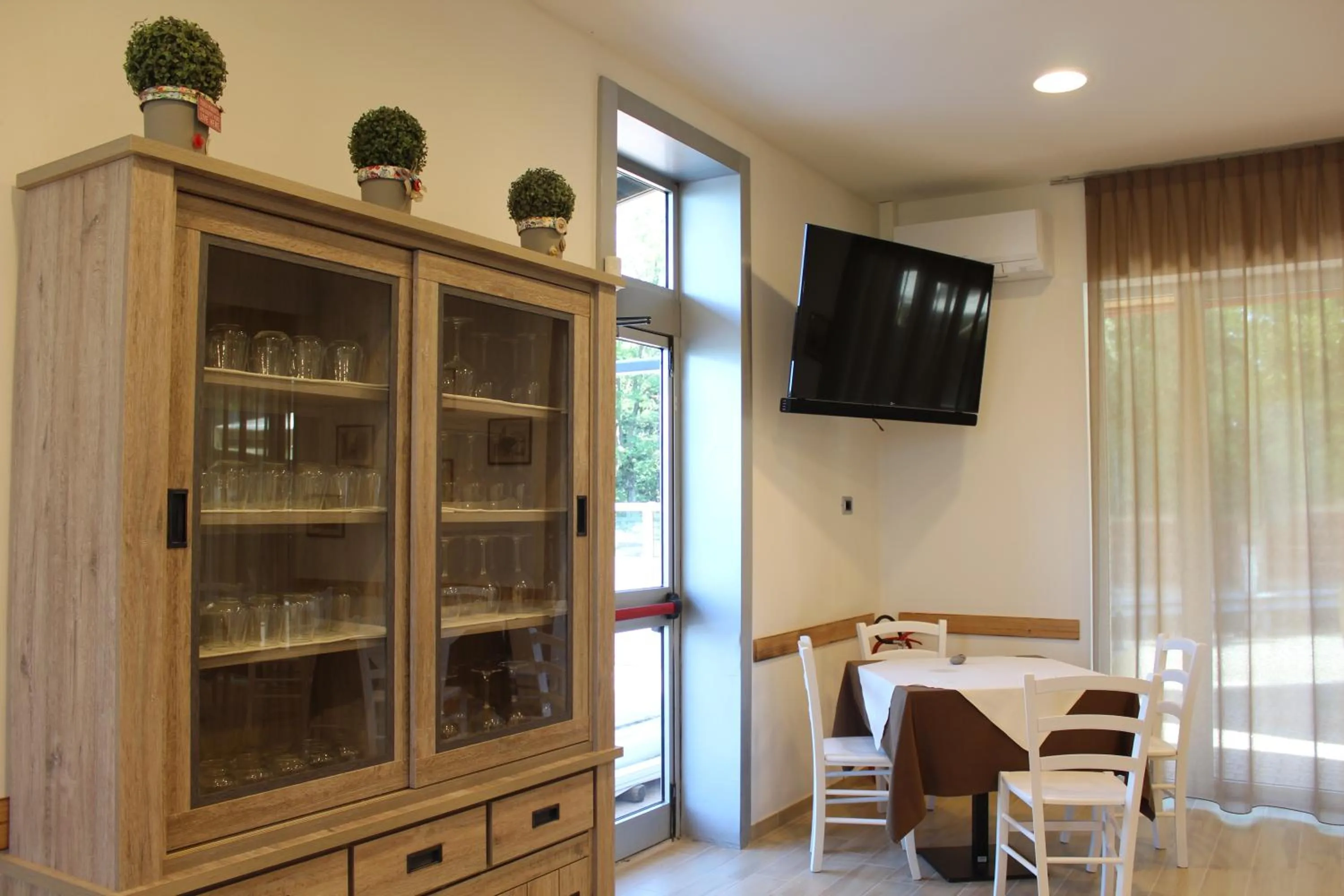 Restaurant/places to eat in La Locanda di Montecatone