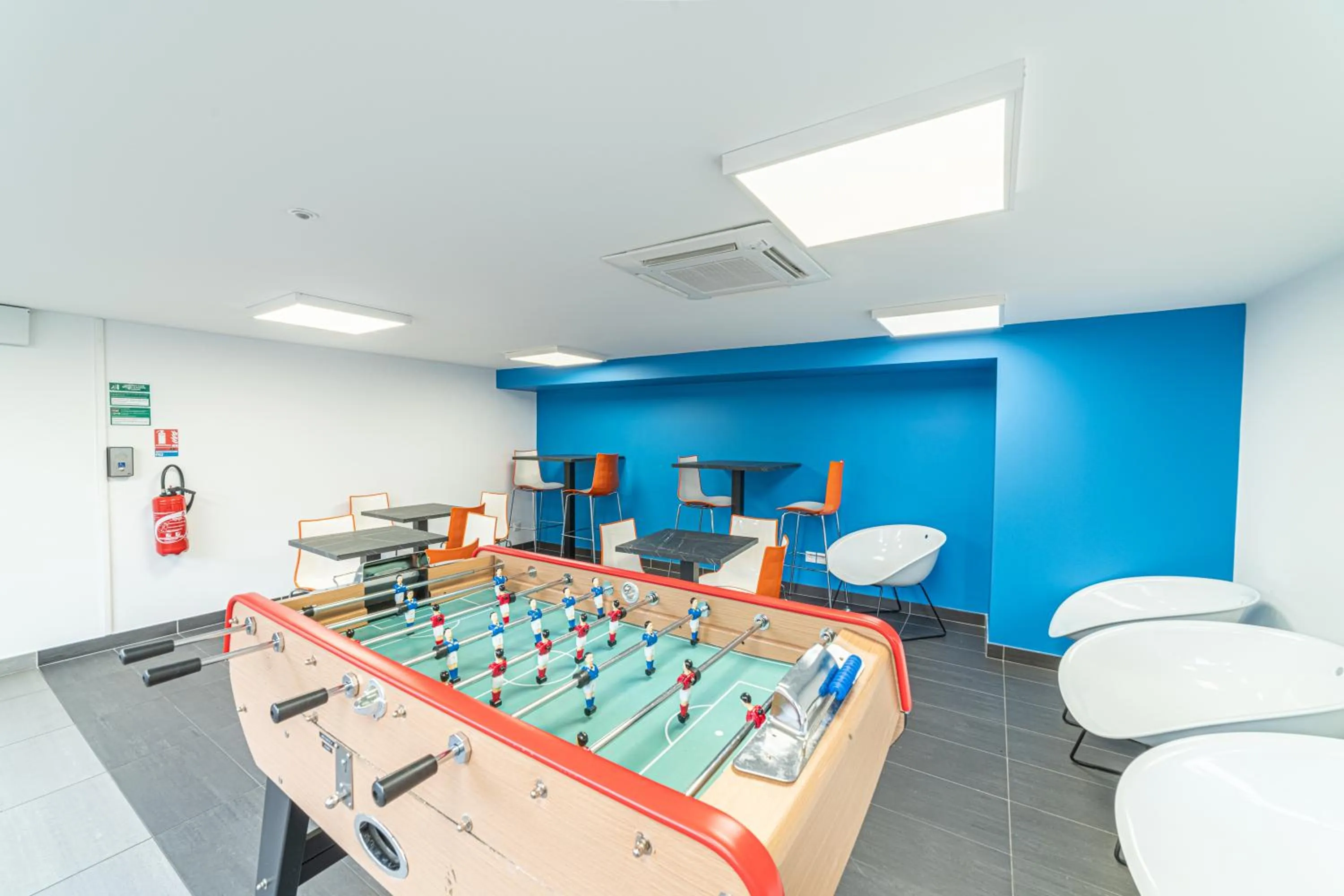 Game Room in Montempô Appart'Hôtel Marseille Centre Dôme