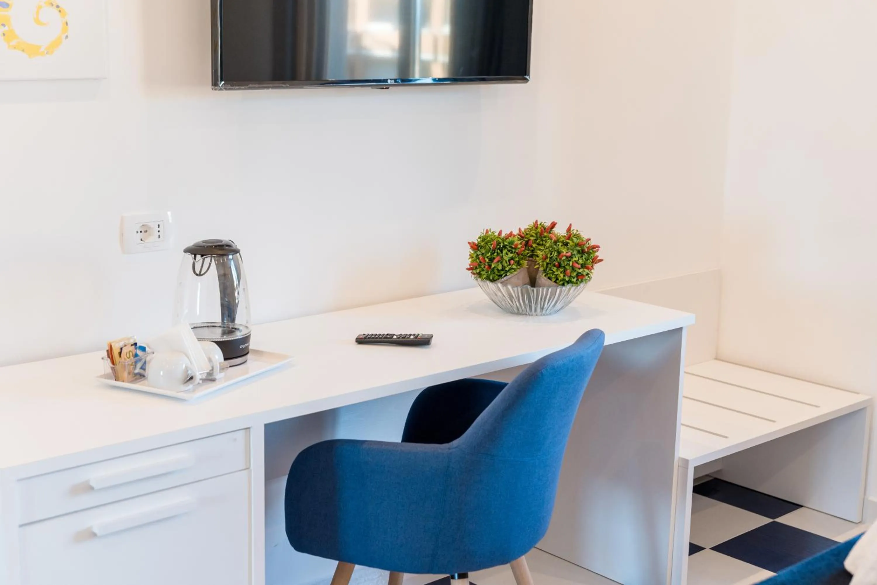 TV and multimedia in Maison Serena Sorrento