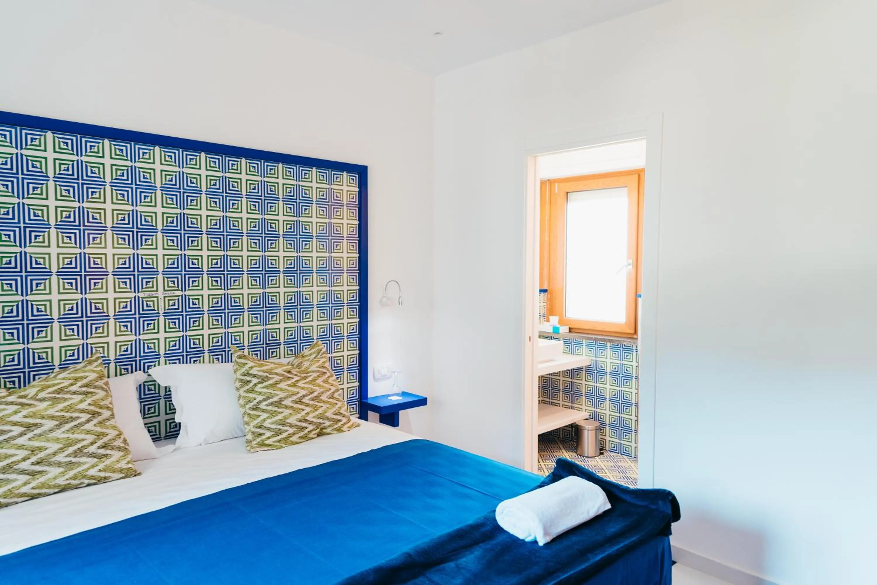 Bed in Maison Serena Sorrento