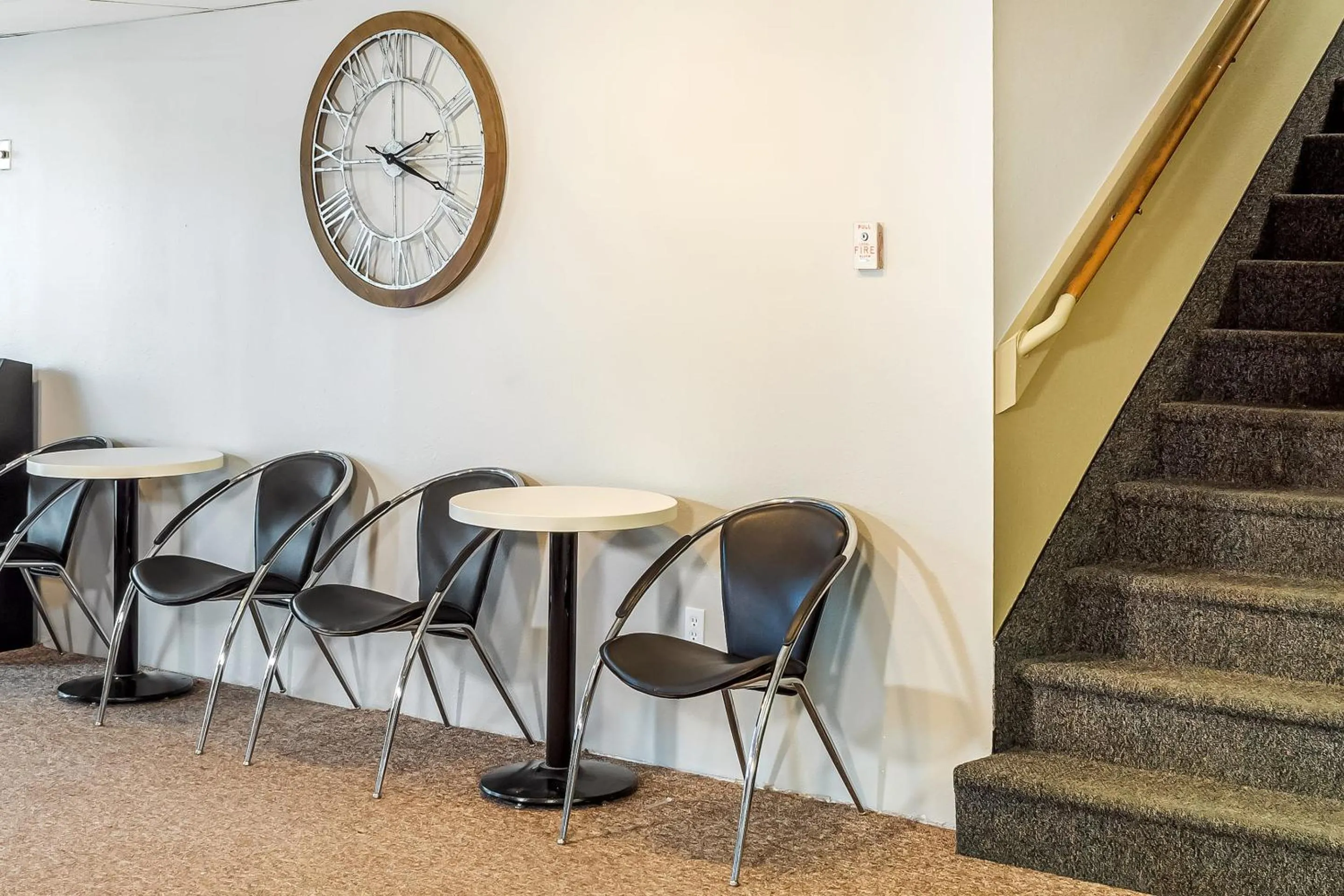 Lobby or reception in OYO Hotel Shelby MT Hwy 2 & I-15