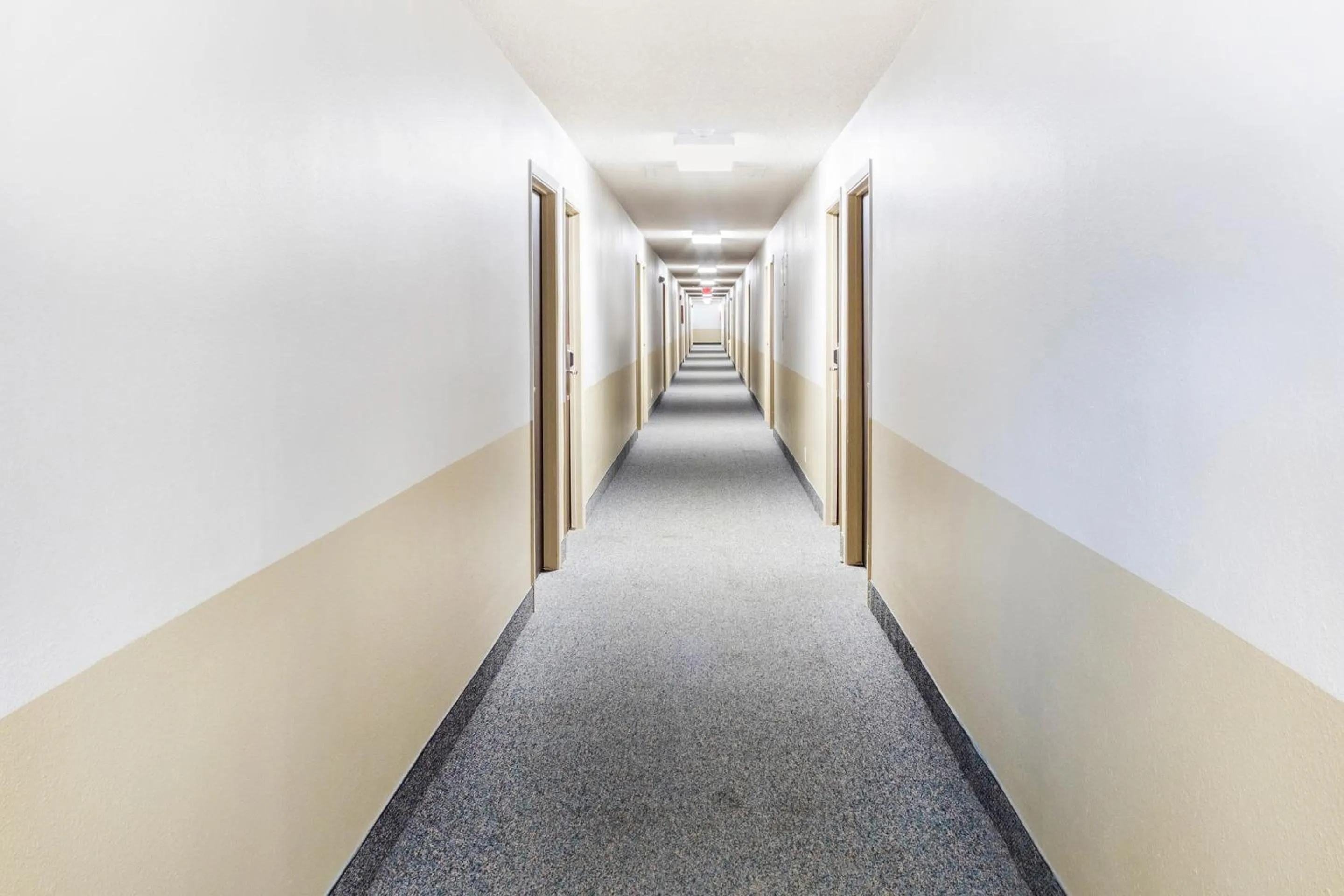 Lobby or reception in OYO Hotel Shelby MT Hwy 2 & I-15