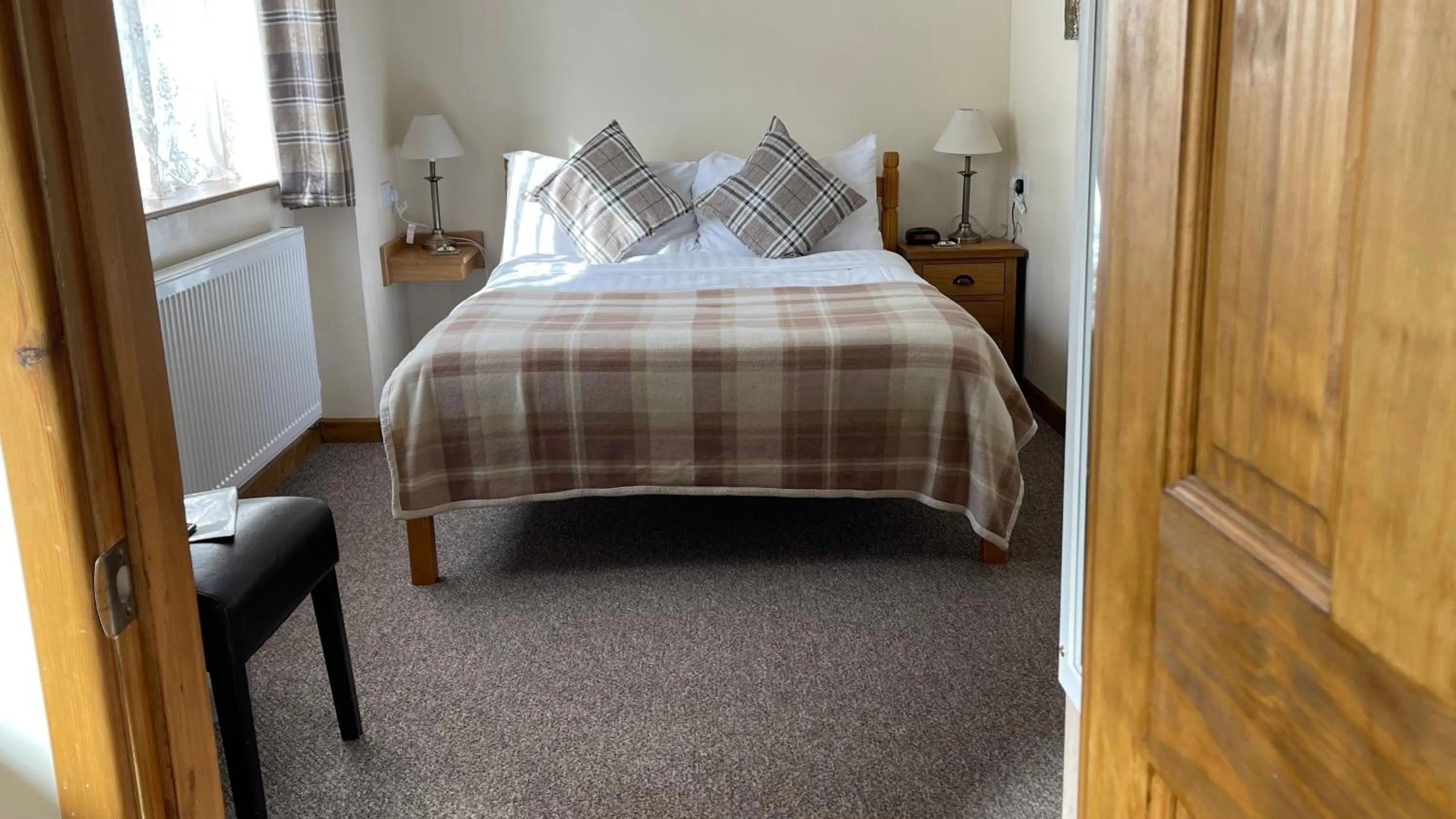 Bed in The White Horse Inn, Clun