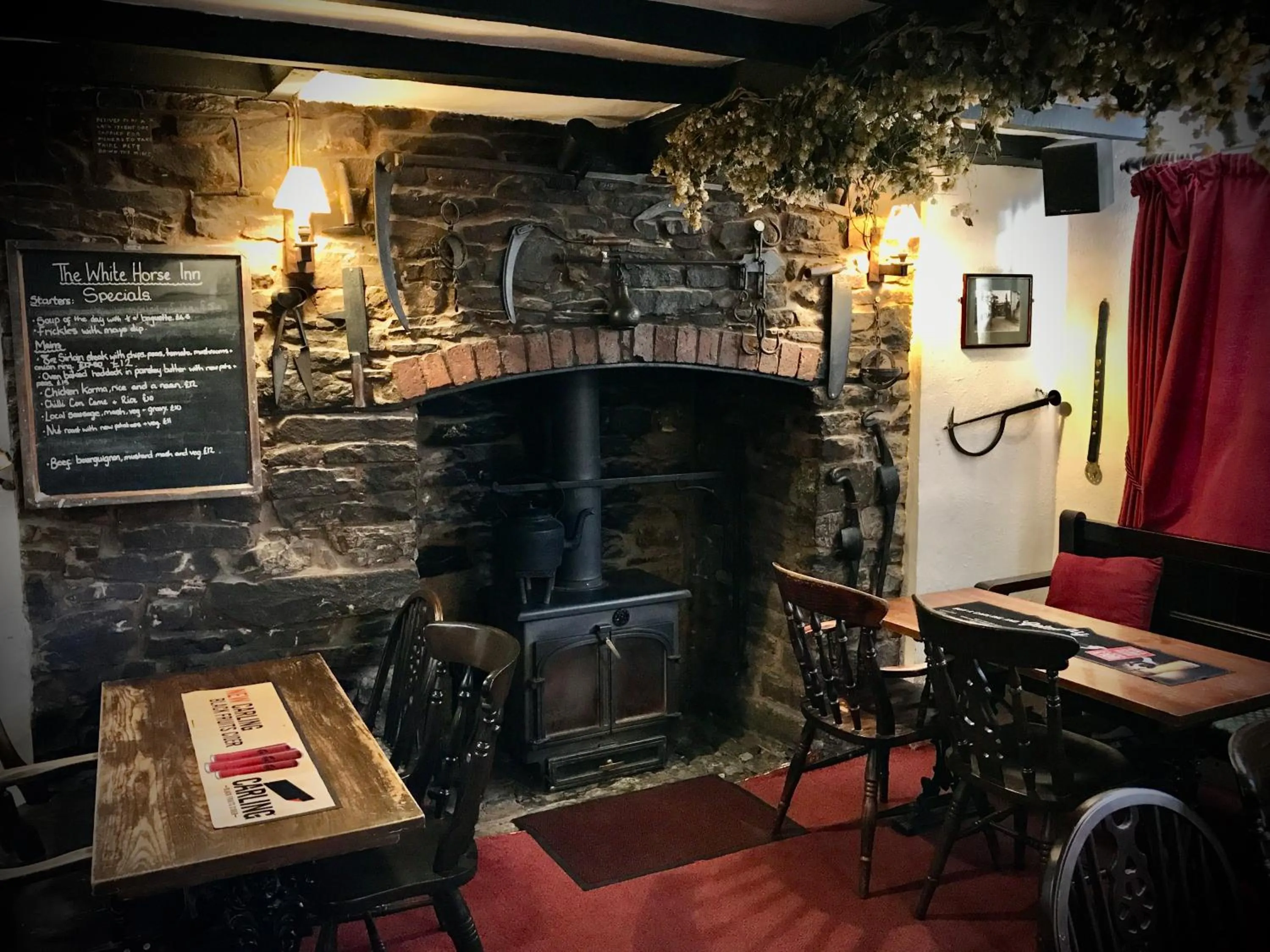 Lounge or bar in The White Horse Inn, Clun