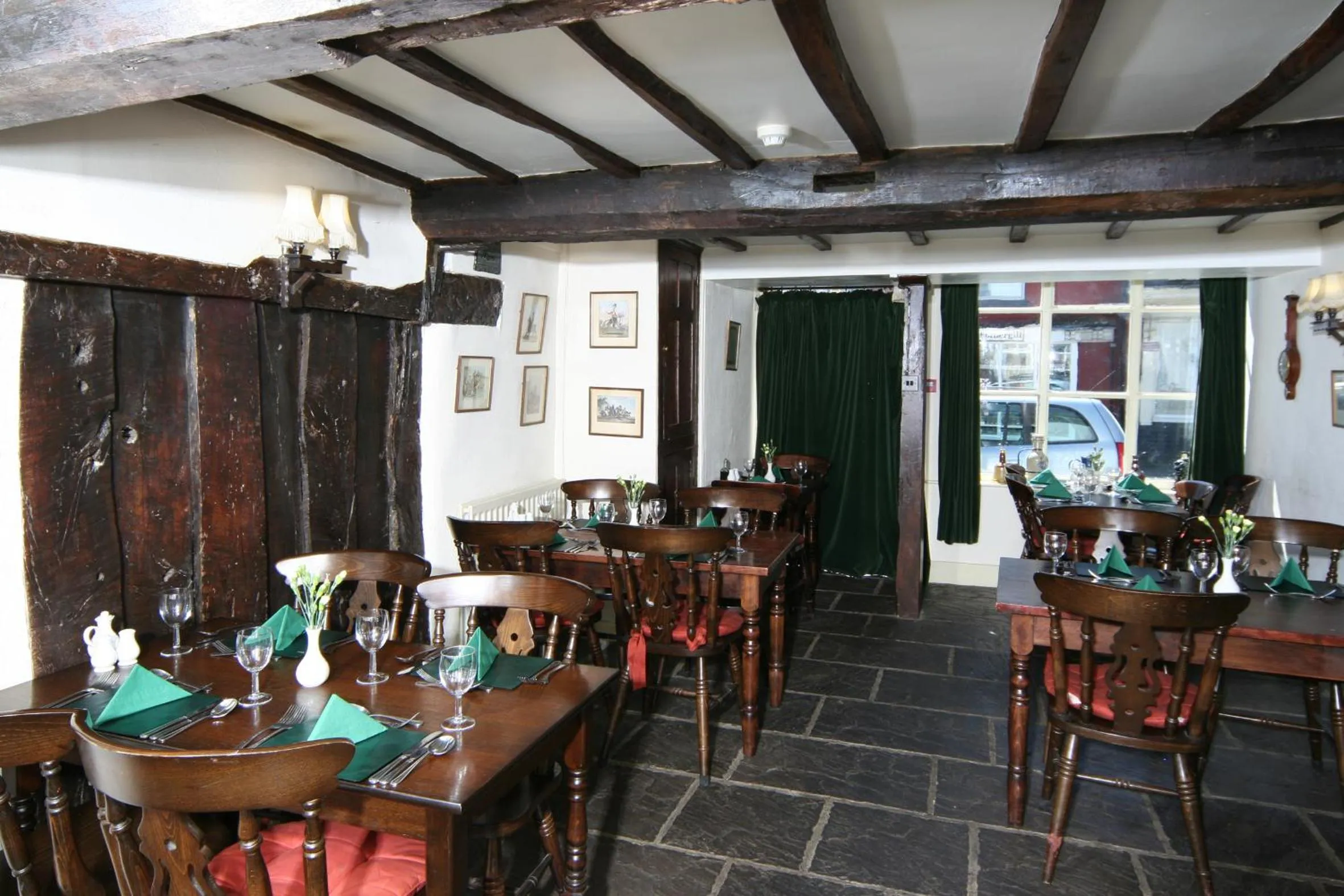 Restaurant/places to eat in The White Horse Inn, Clun