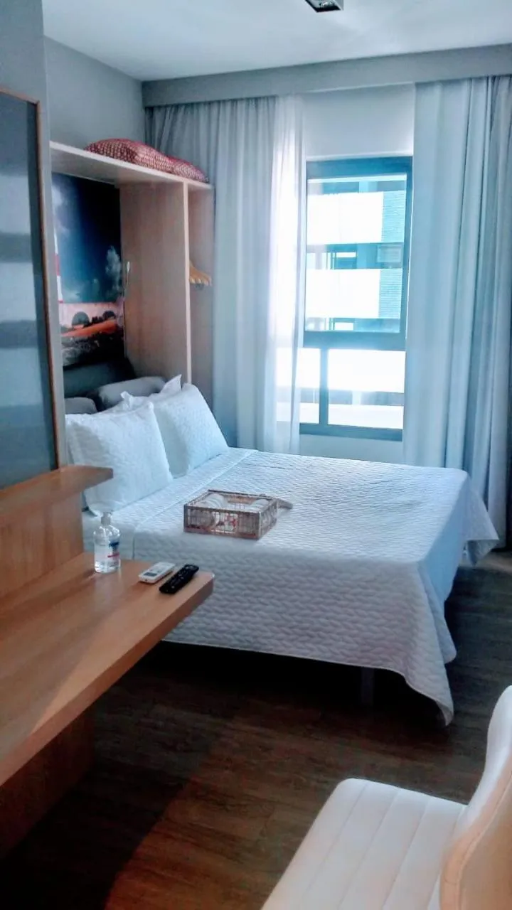 Bed in Salvador Mondial Flats