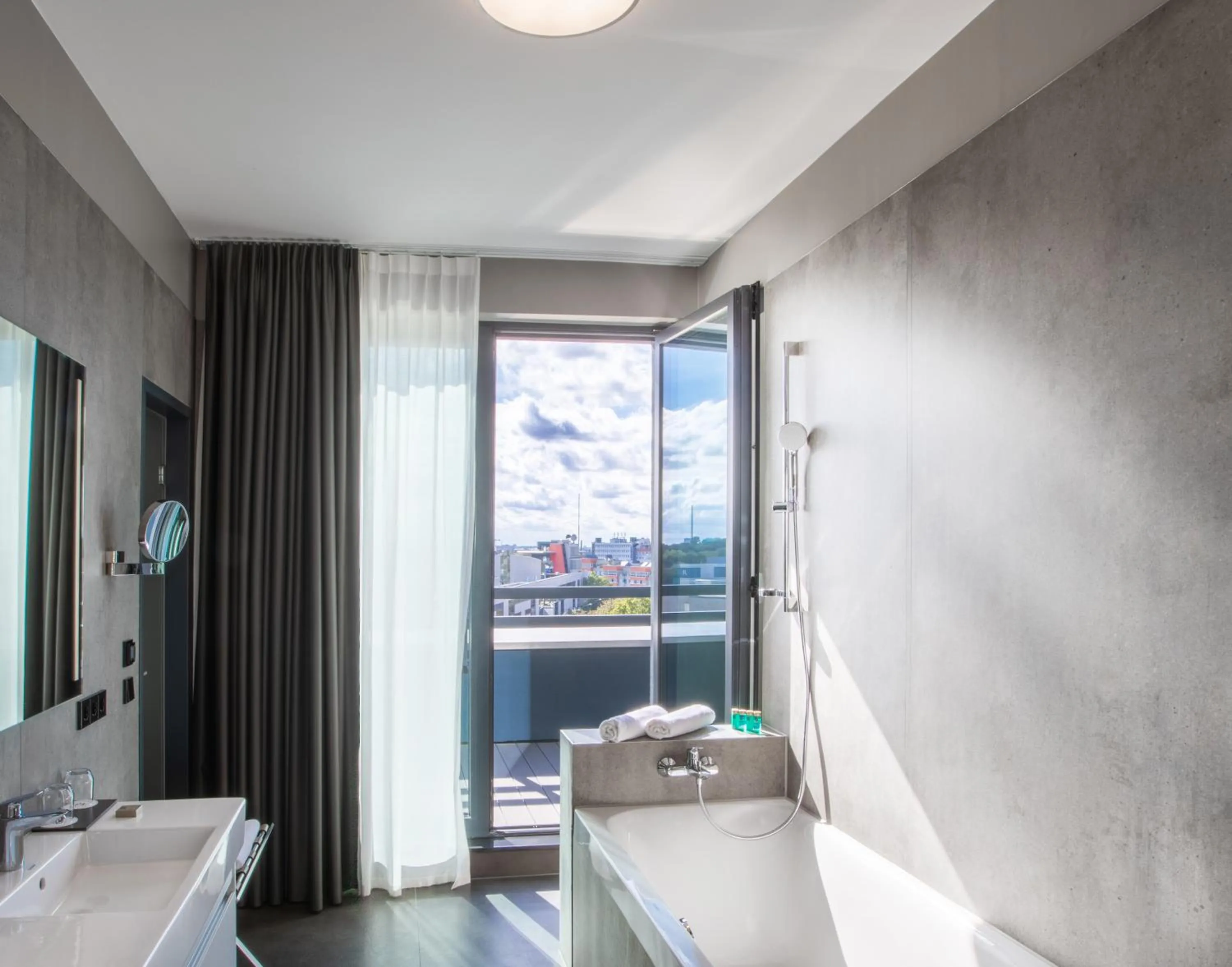 Toilet in Ocak Hotel