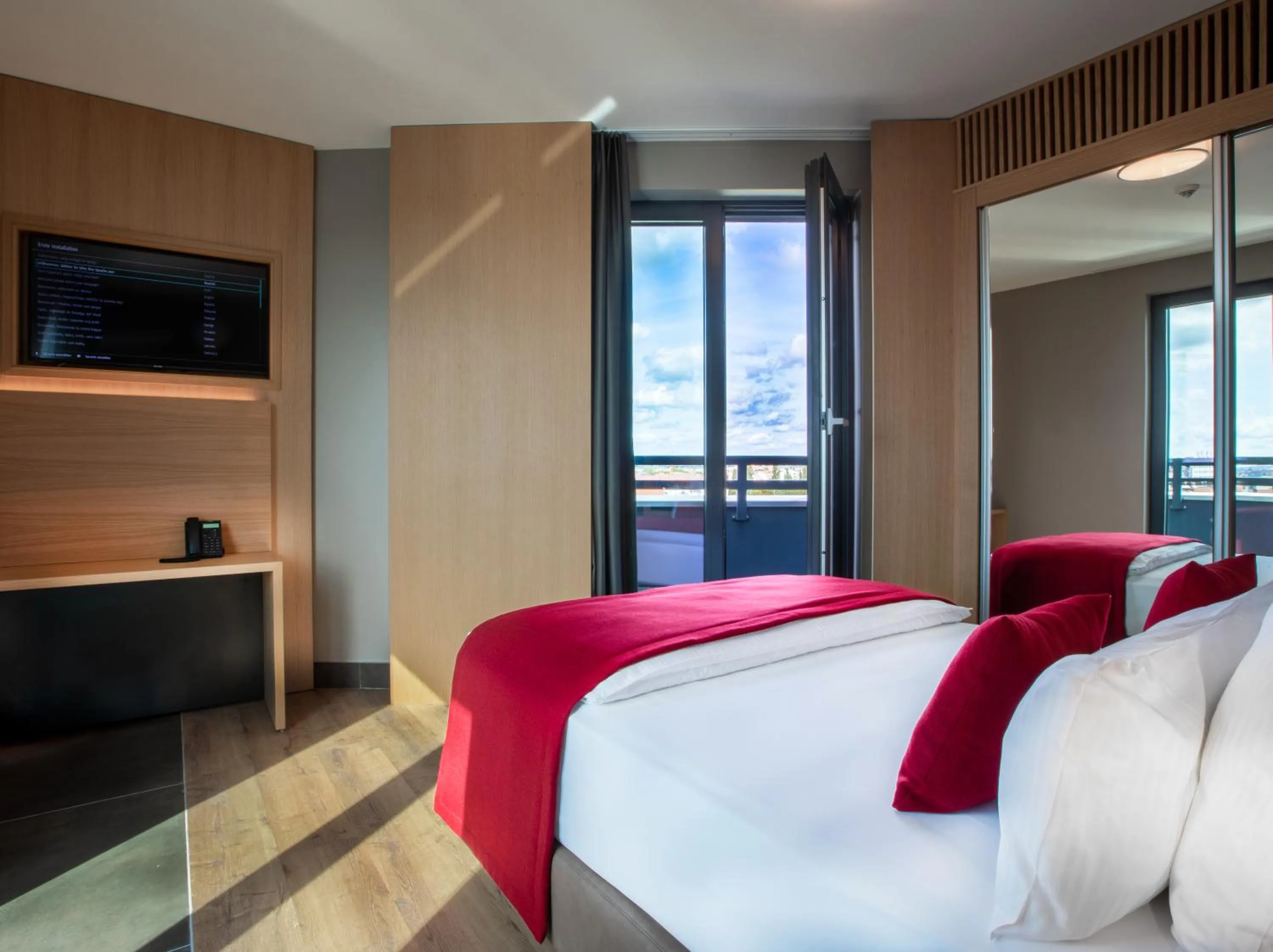 Balcony/Terrace, Bed in Ocak Hotel